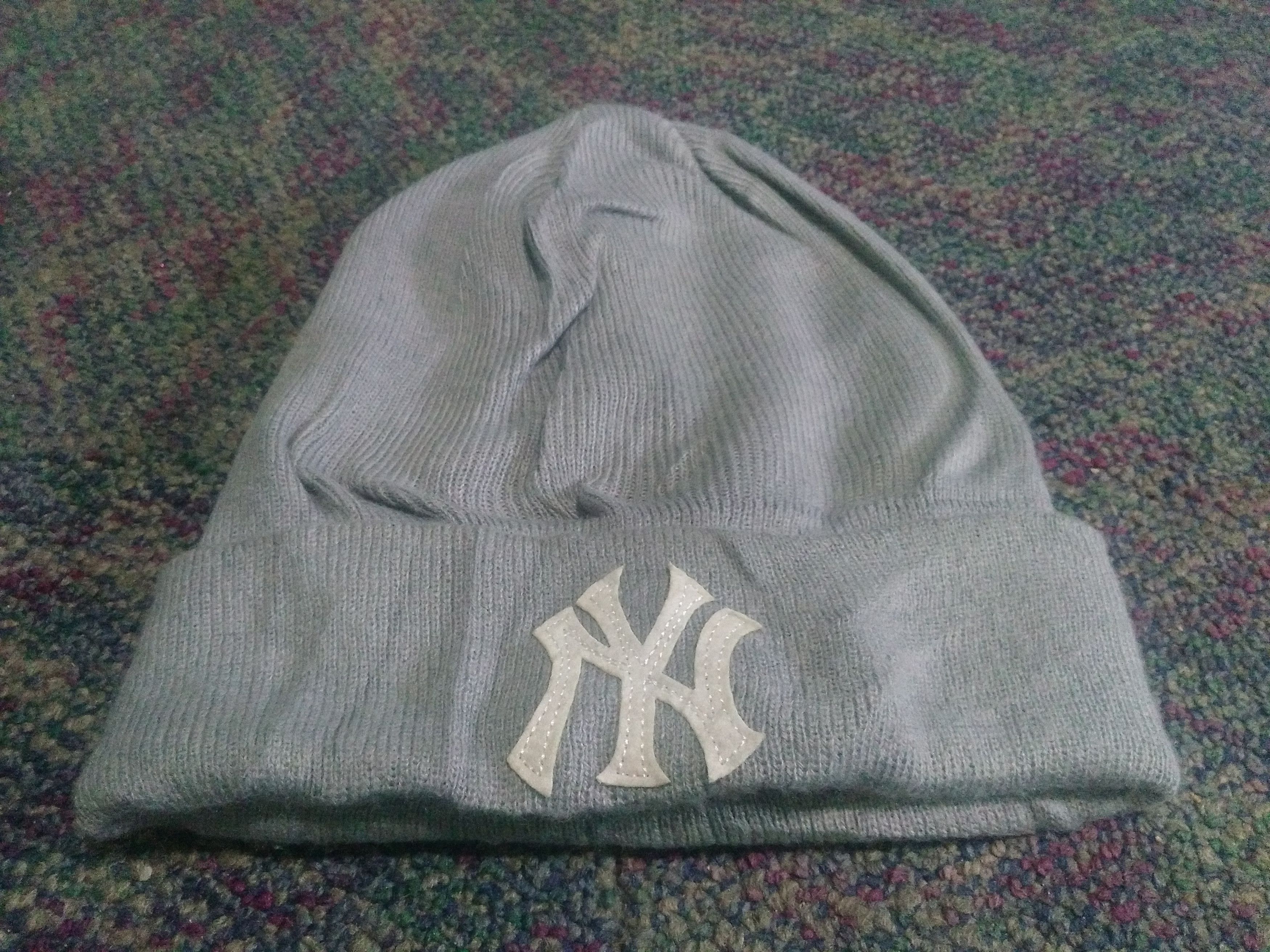MLB × New York Yankees × Vintage Vintage New York Yankees Beanie Hat Size ONE SIZE - 1 Thumbnail
