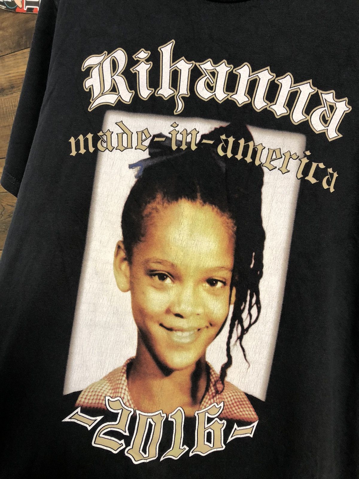 Band Tees Vintage 2016 Rihanna “Made in America” Tour merch Size US S / EU 44-46 / 1 - 2 Thumbnail