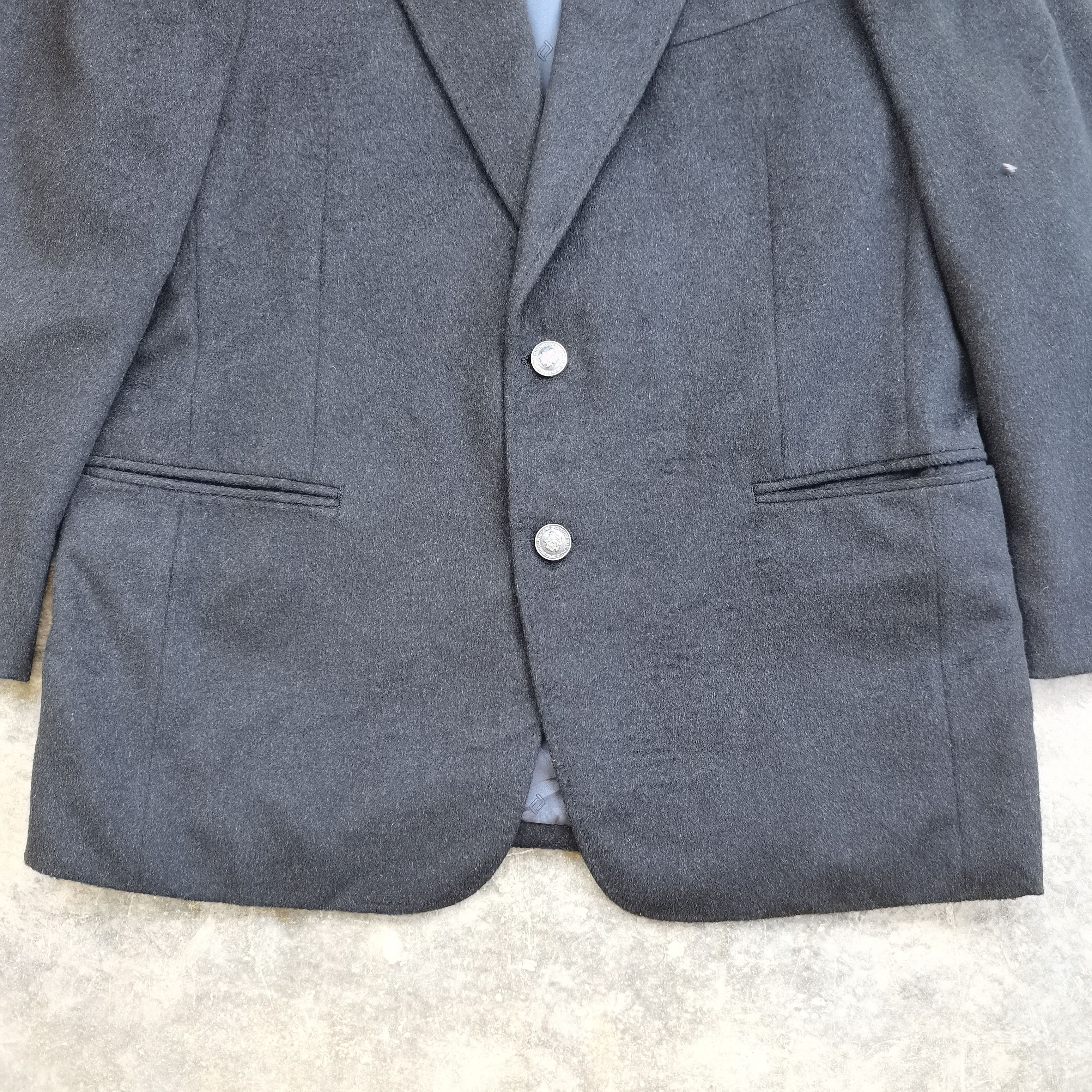 Japanese Brand Vintage TOKYO SHIRAI Pure Cashmere Men Blazers Size 52L - 4 Thumbnail