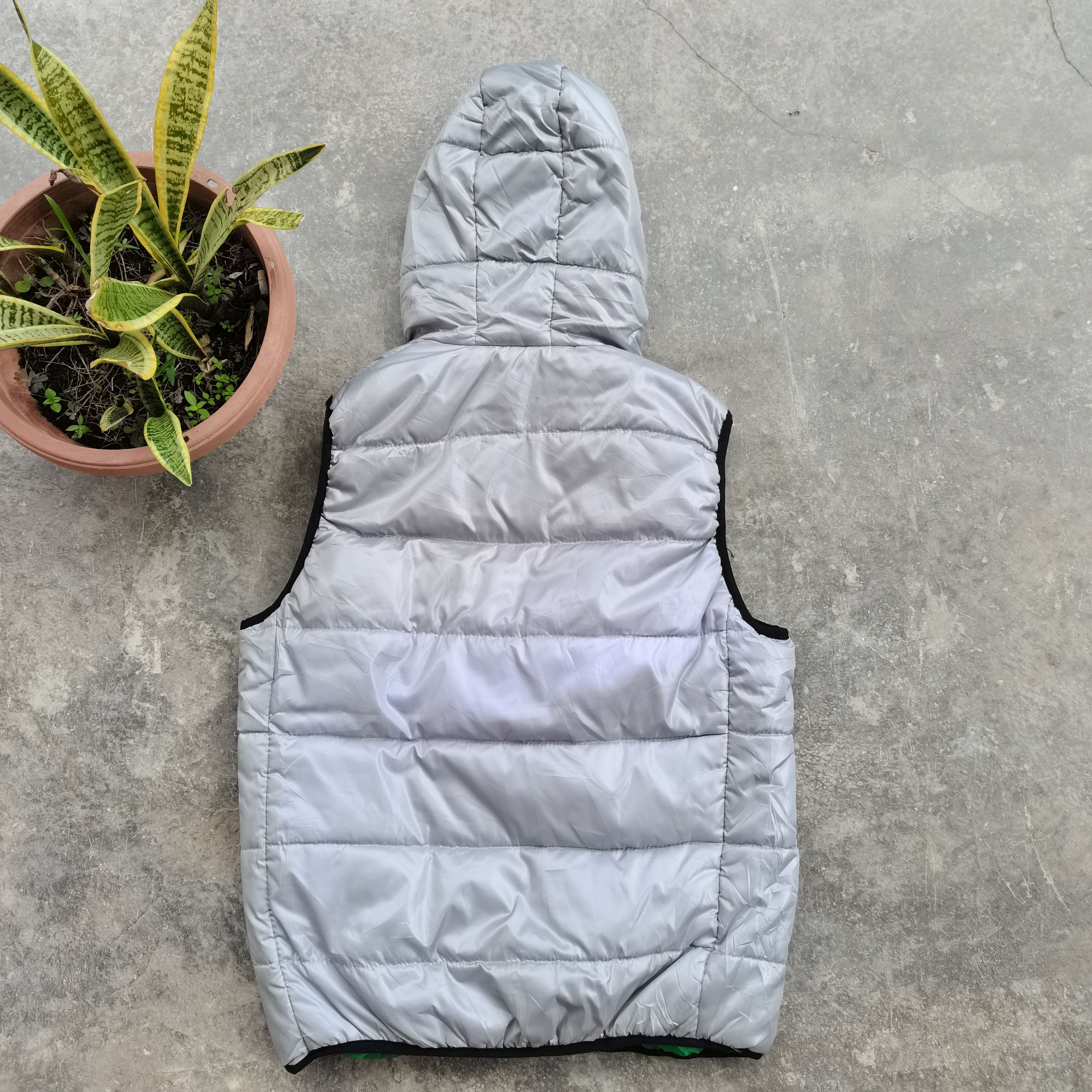Aeropostale × Vintage AEROPOSTALE Tank Top Sleeveless Puffer Hoodie Jacket Size US M / EU 48-50 / 2 - 5 Thumbnail