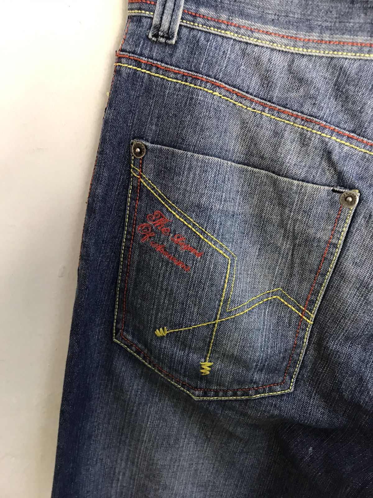 Artful Dodger Sukajan Jeans Artful Dodger Embroidery Koi Dragon Fish Size US 31 - 7 Thumbnail