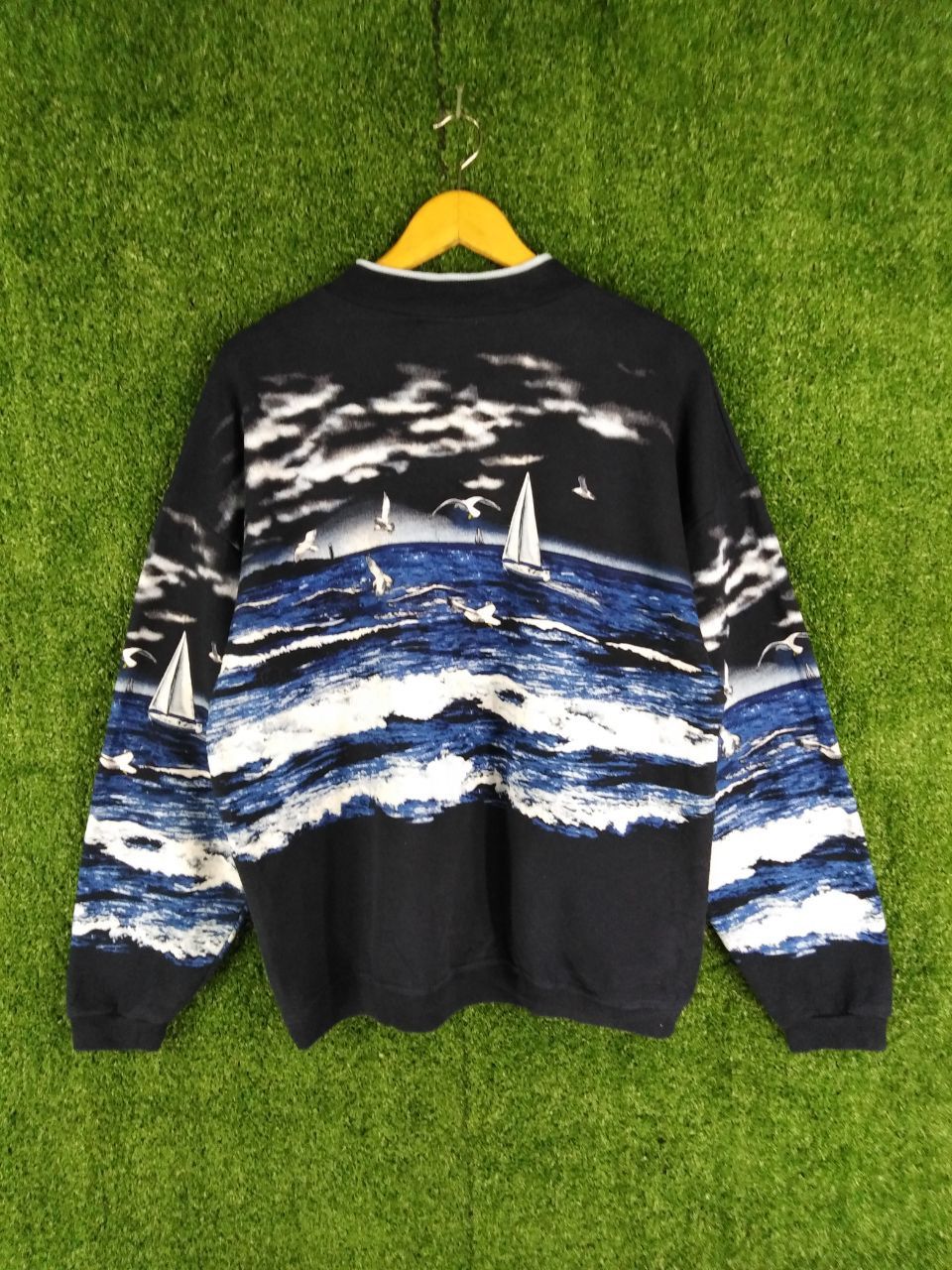 Vintage VINTAGE FULLPRINT LIGHT HOUSE SCENERY SWEATSHIRT Size US L / EU 52-54 / 3 - 7 Thumbnail