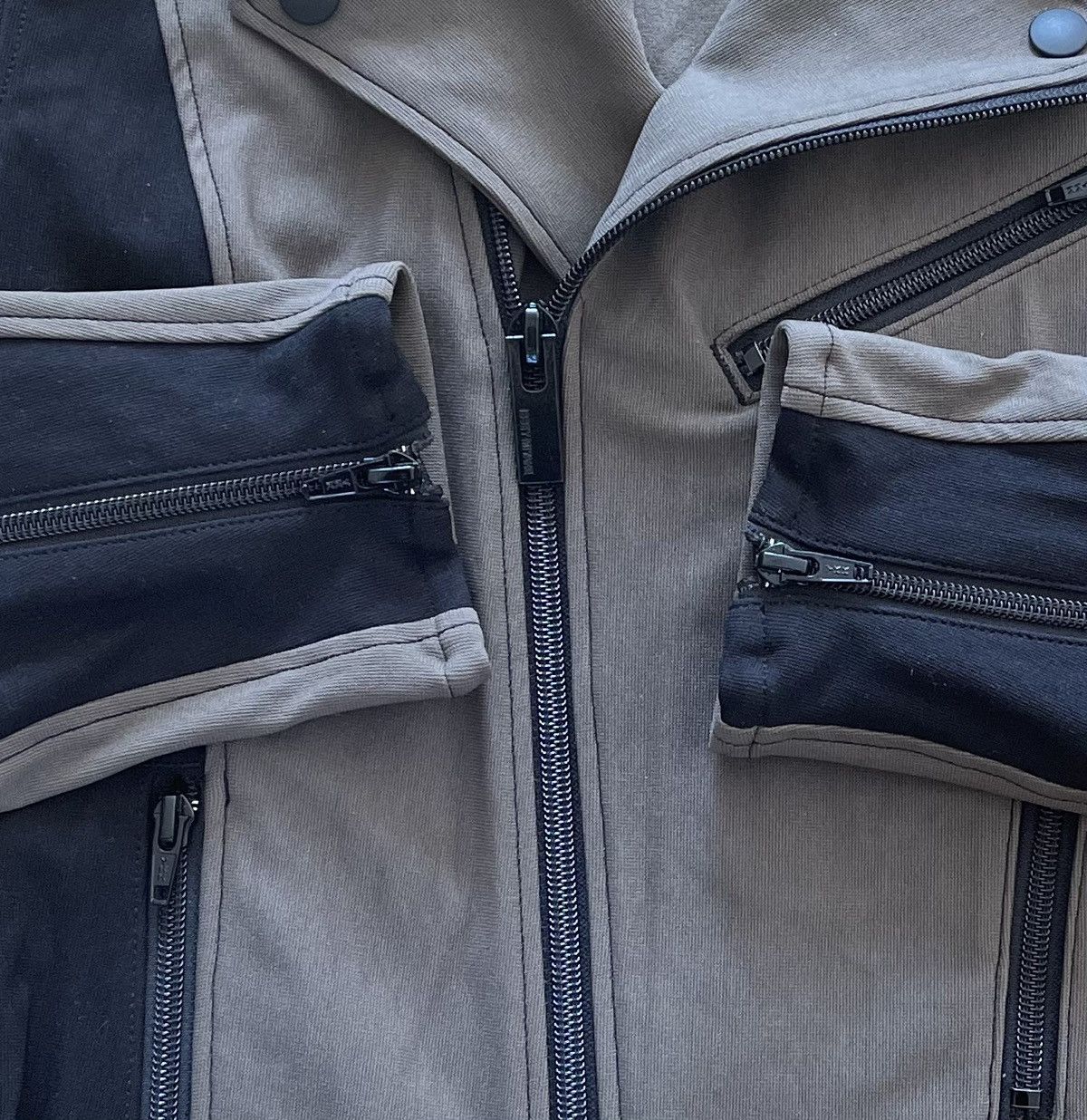 Issey Miyake ISSEY MIYAKE - AW1994 PERFECTO ZIP BIKER JACKET Size US M / EU 48-50 / 2 - 2 Thumbnail