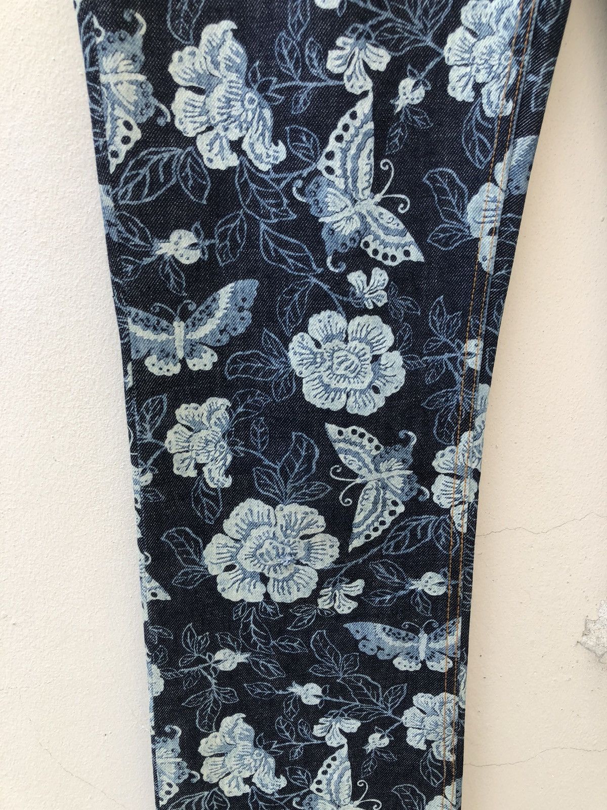 Hysteric Glamour Vintage Ozone Community Japan Butterfly Denim Flare Jeans Size US 29 - 7 Thumbnail
