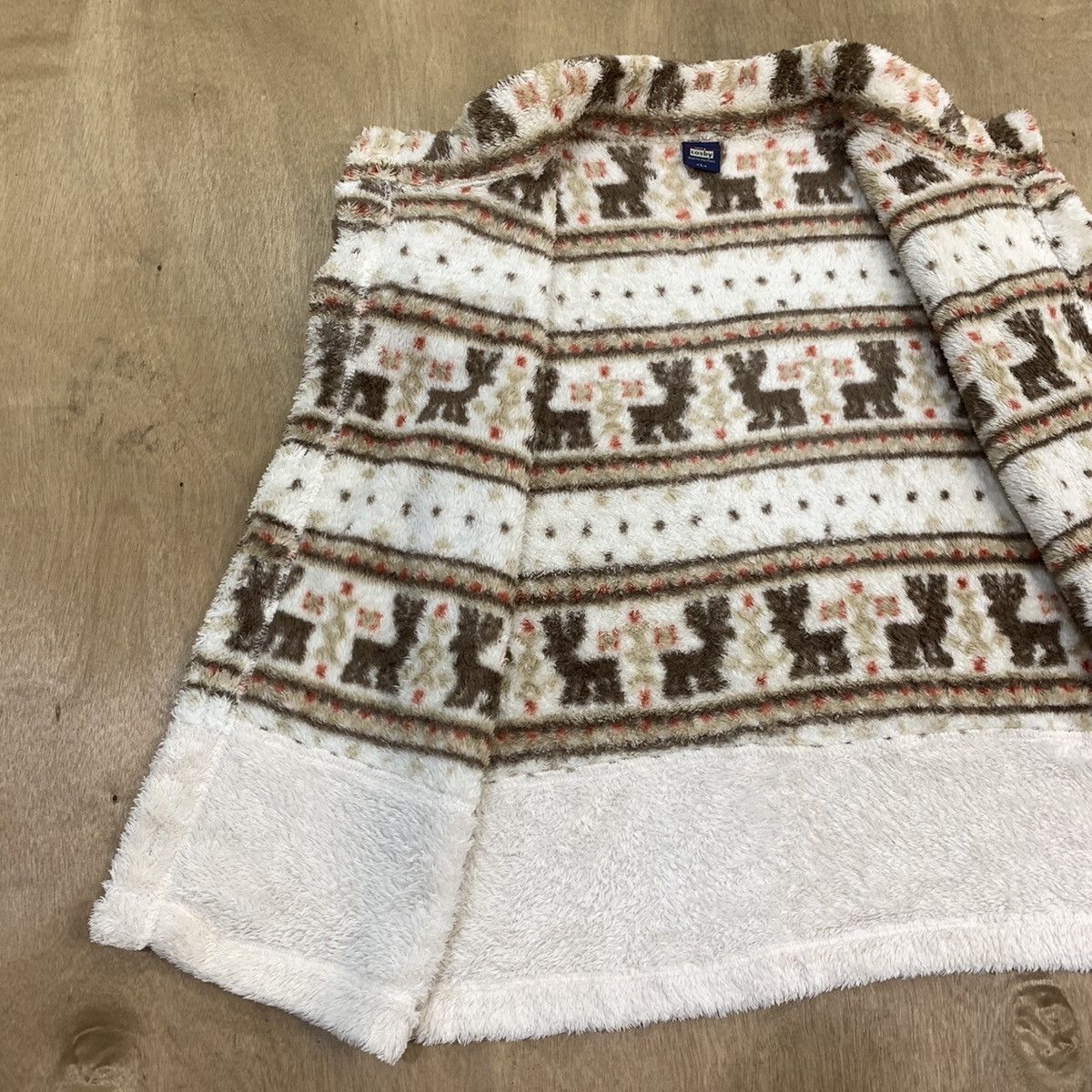 Aran Isles Knitwear × Japanese Brand × Northern Isles GERRY COSBY Vintage Fair Isle Fur Fleece Navajo Vest Jacket Size US M / EU 48-50 / 2 - 18 Thumbnail