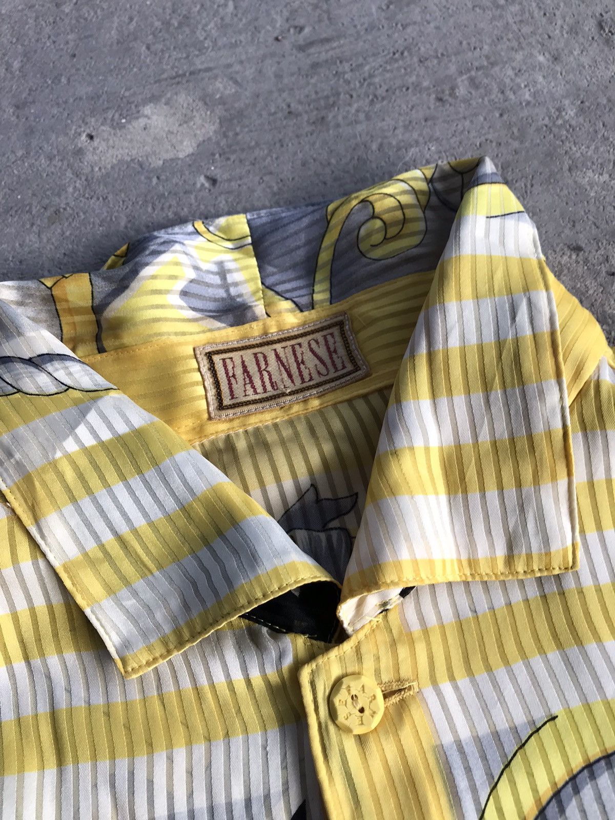 Japanese Brand Japanese brand farnese Abstract Silk shirt Multicolor Size US XL / EU 56 / 4 - 7 Thumbnail