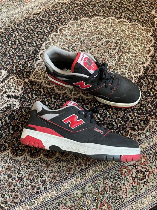 New Balance New Balance 550 Black / Team Red similar to Aimé Leon