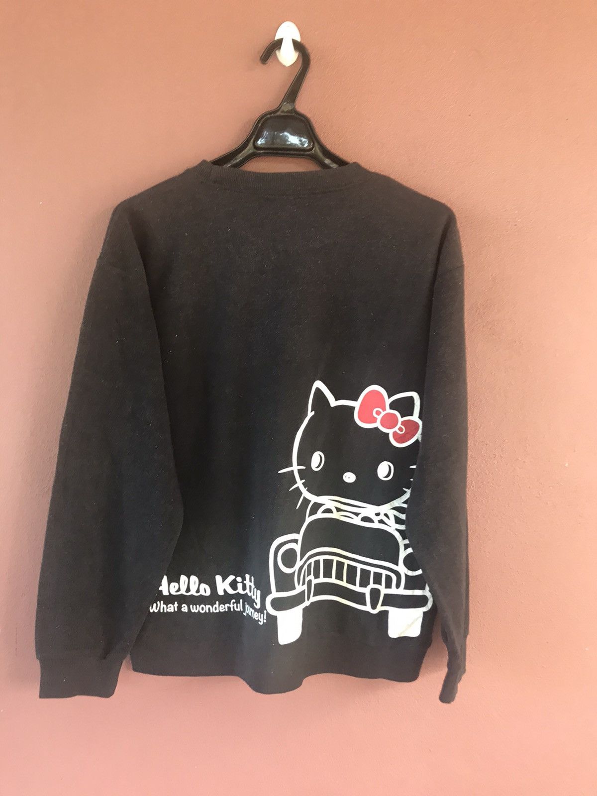 Cartoon Network Hello kitty sweatshirt size M Size US M / EU 48-50 / 2 - 2 Thumbnail