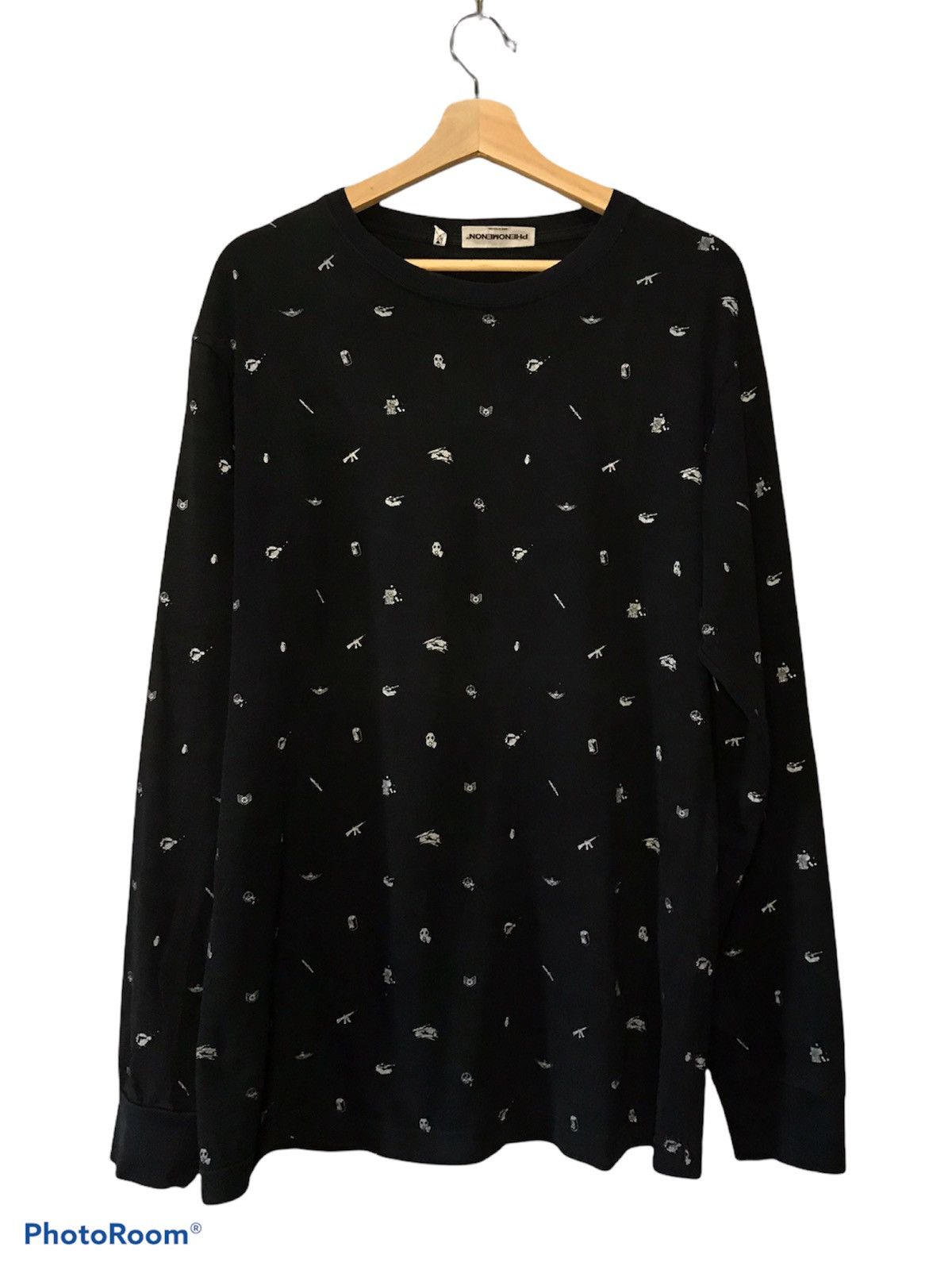 Vintage Vintage Phenomenon Weapon Design Longsleeve Tee Size US L / EU 52-54 / 3 - 1 Thumbnail