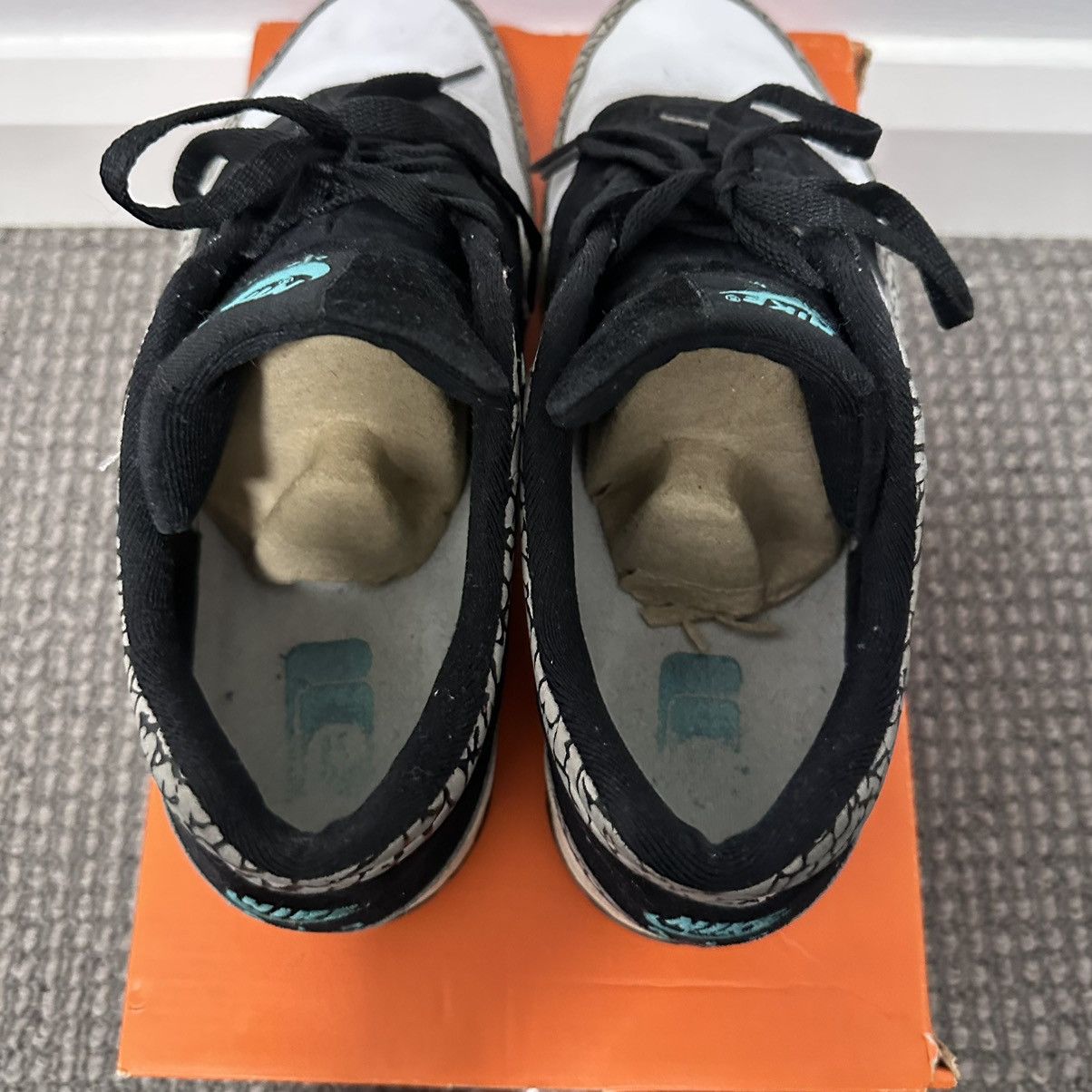 Nike × atmos Nike x Atmos Air Max 1 Elephants 2007 Size US 8.5 / EU 41-42 - 6 Thumbnail