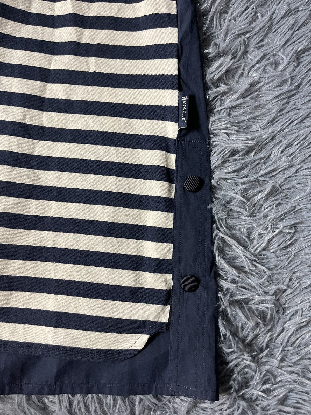 Moncler Moncler striped blouse tank top Size L / US 10 / IT 46 - 2 Thumbnail