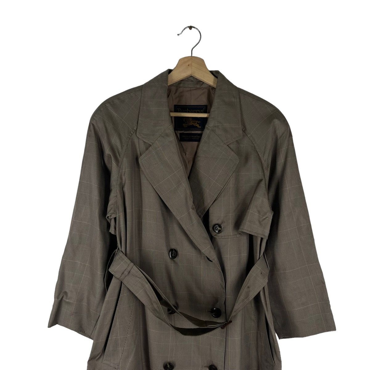 Burberry VINTAGE BURBERRYS PURE SILK LONG JACKET DOUBLE BREAST Size US M / EU 48-50 / 2 - 2 Thumbnail