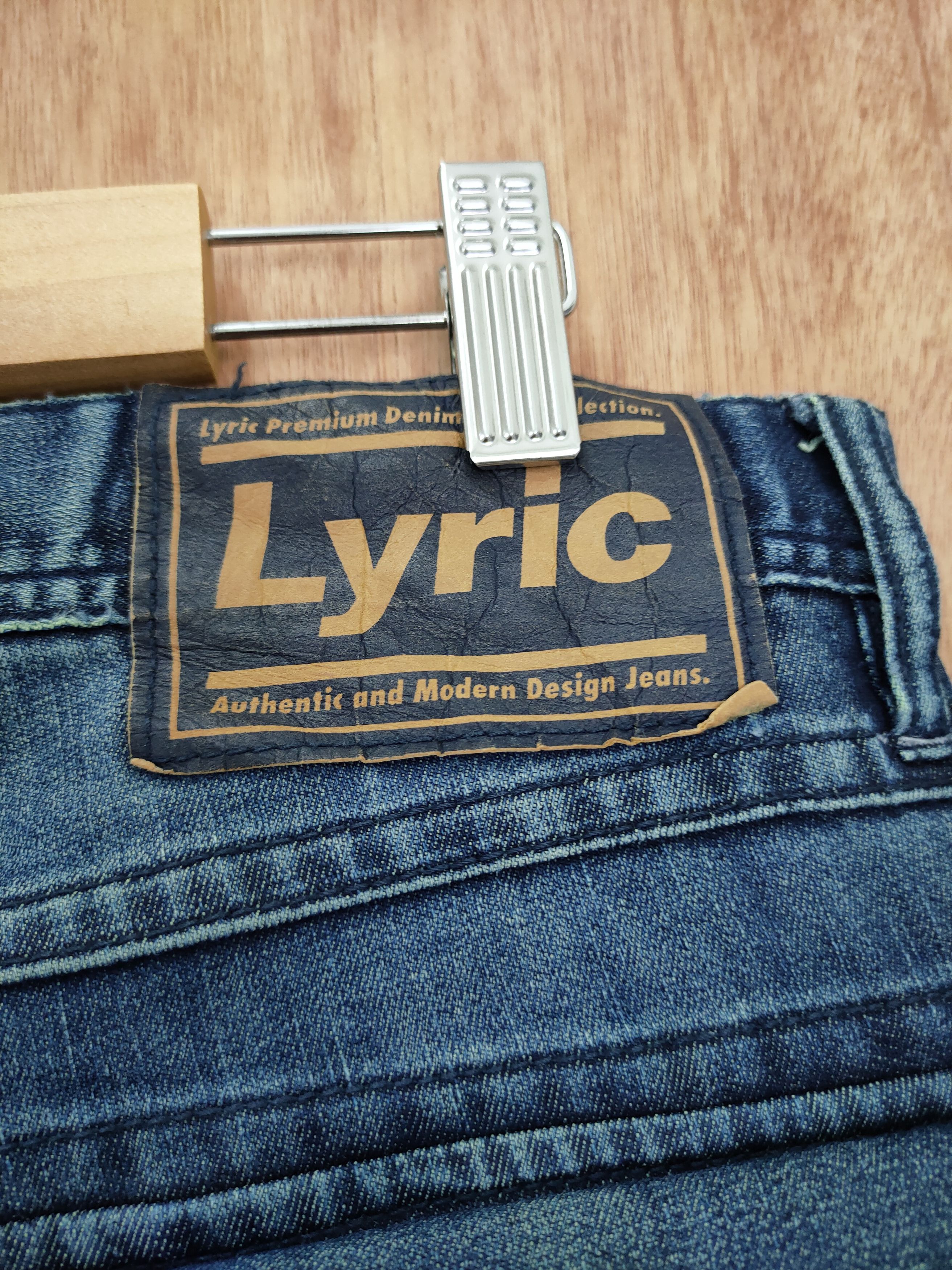 Grailed DL Lyric distressed denim multipocket cargo pants #46-103T Size US 32 / EU 48 - 11 Thumbnail