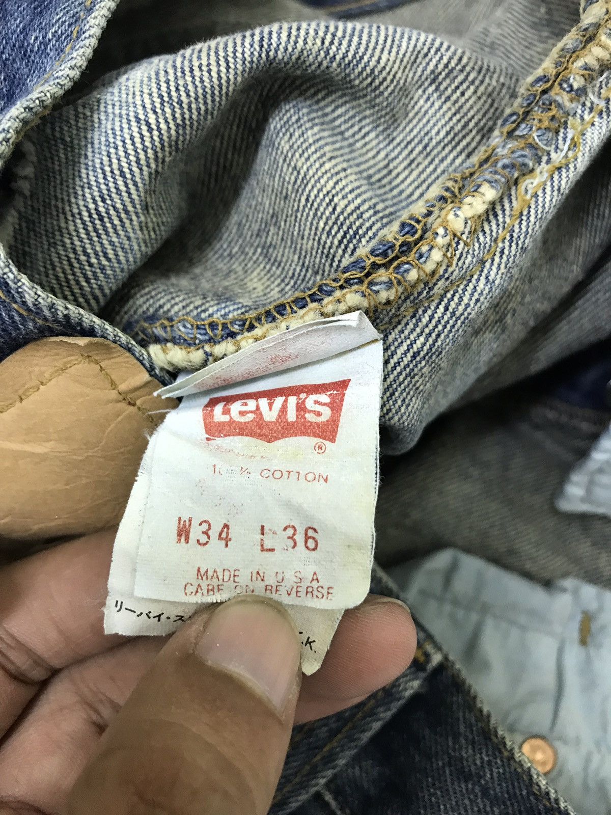 Levi's Vtg 90s Levi’s 501 Distressed Denim Bleach Regular Size US 31 - 10 Thumbnail