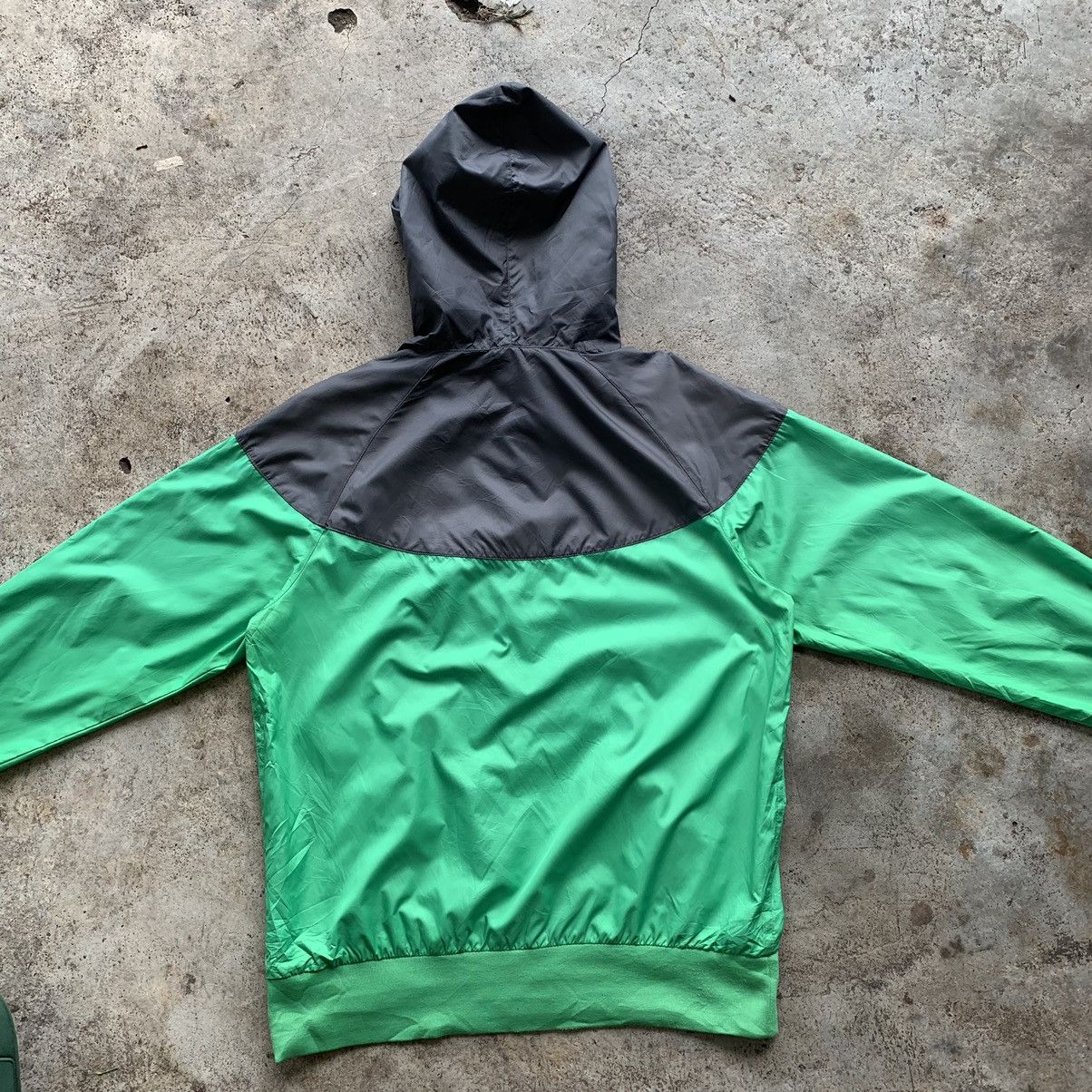 Nike Nike light jacket running Size US M / EU 48-50 / 2 - 6 Thumbnail