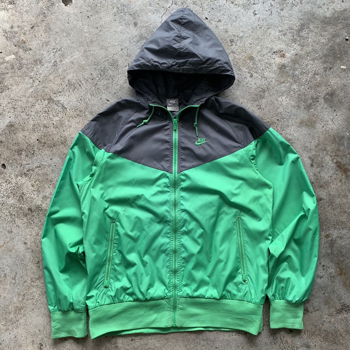 Nike Nike light jacket running Size US M / EU 48-50 / 2 - 17 Thumbnail