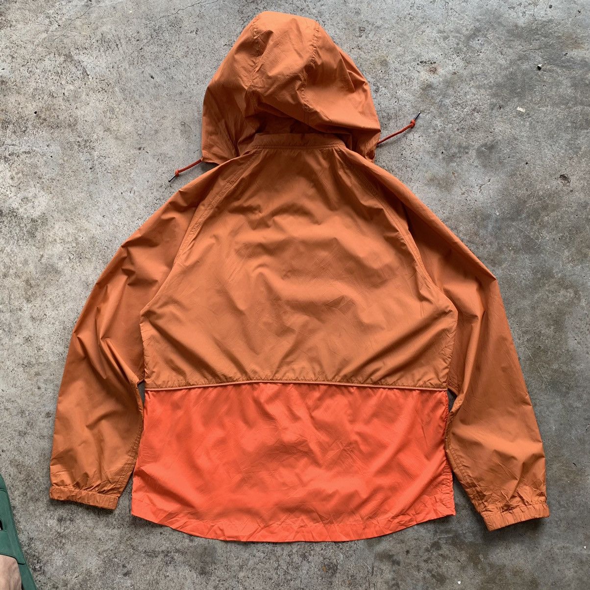Dunlop running light jacket