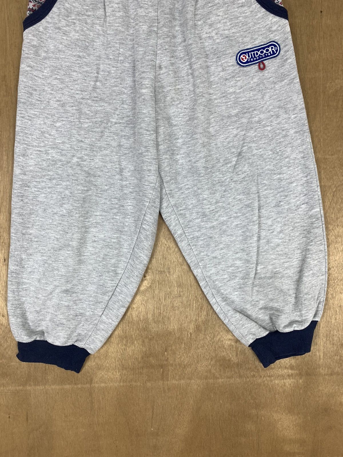 Japanese Brand OUTDOOR PRODUCT Navajo Art Patchwork Short Sweatpant Jogger Size US 29 - 4 Thumbnail