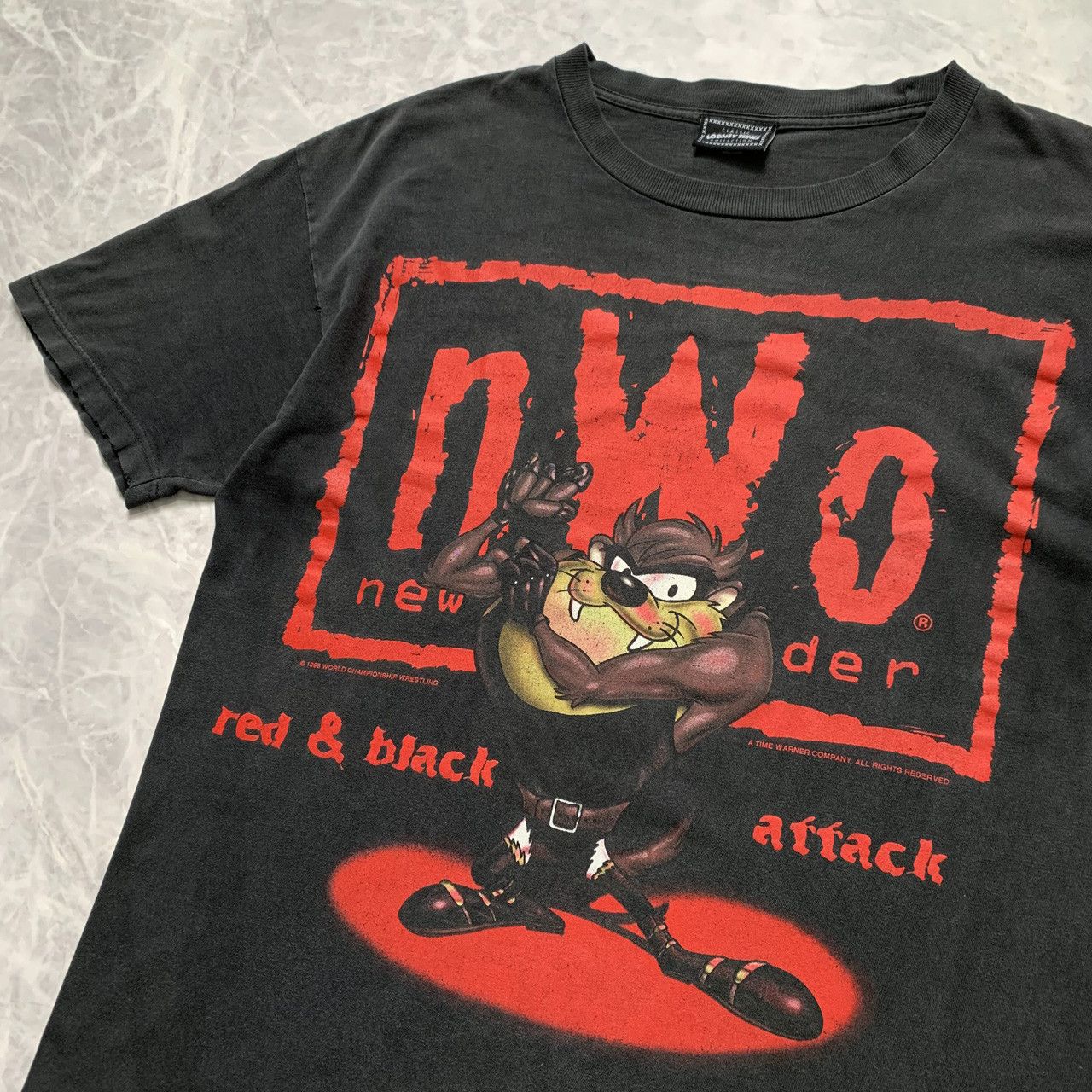 Vintage × WCW/nWo × Warner Bros VTG 90s TAZ NWO LOONEY TUNES WRESTLING 1998 T-SHIRT SIZE XL Size US XL / EU 56 / 4 - 2 Thumbnail
