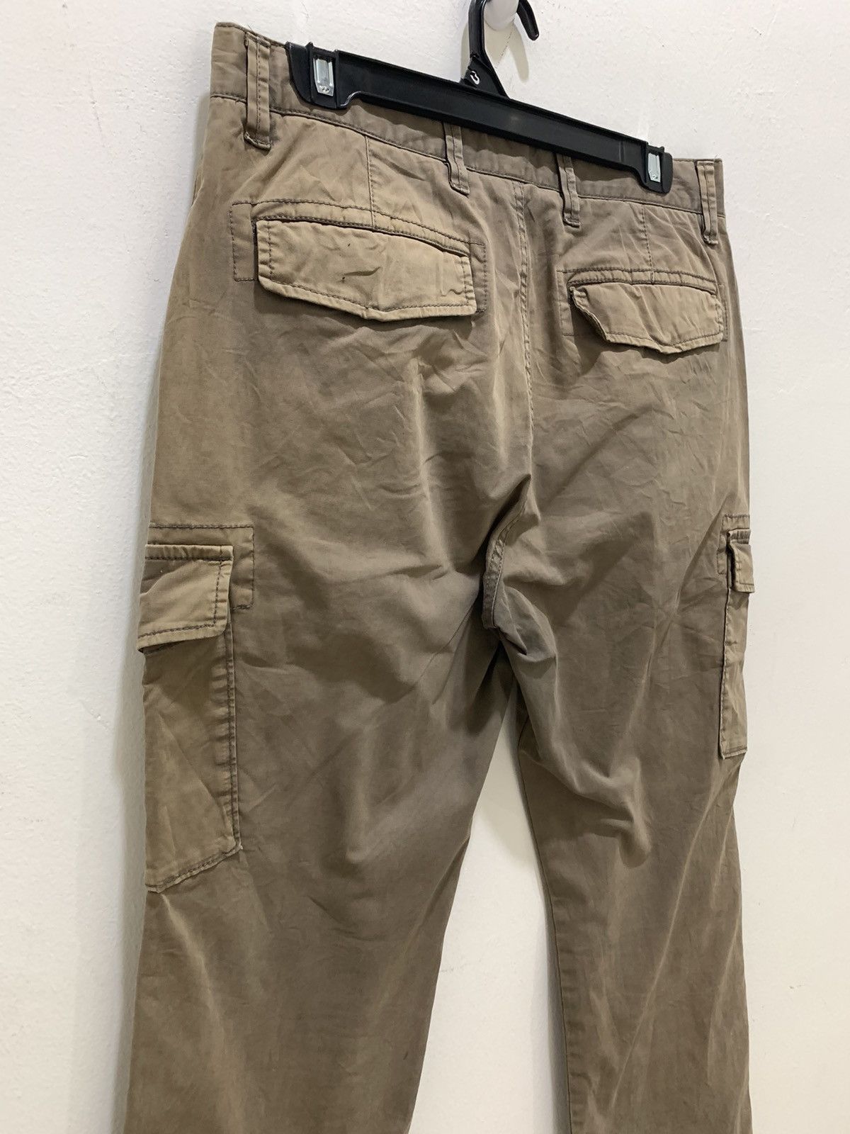 Japanese Brand × Uniqlo UNIQLO Vtg Multipocket Tactical Utility Military Cargo Pant Size US 31 - 10 Thumbnail