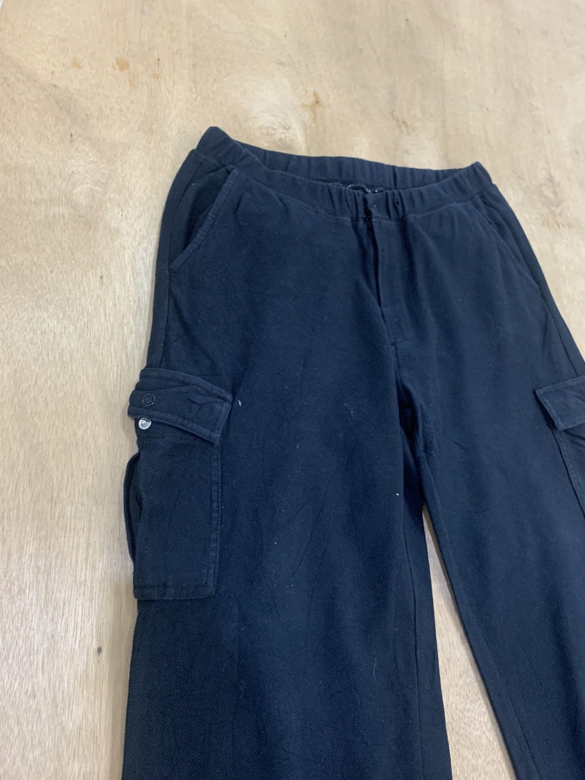 Japanese Brand × Uniqlo UNIQLO Elastic Stretch Multipocket Wide Palazzo Cargo Pant Size US 28 / EU 44 - 6 Thumbnail