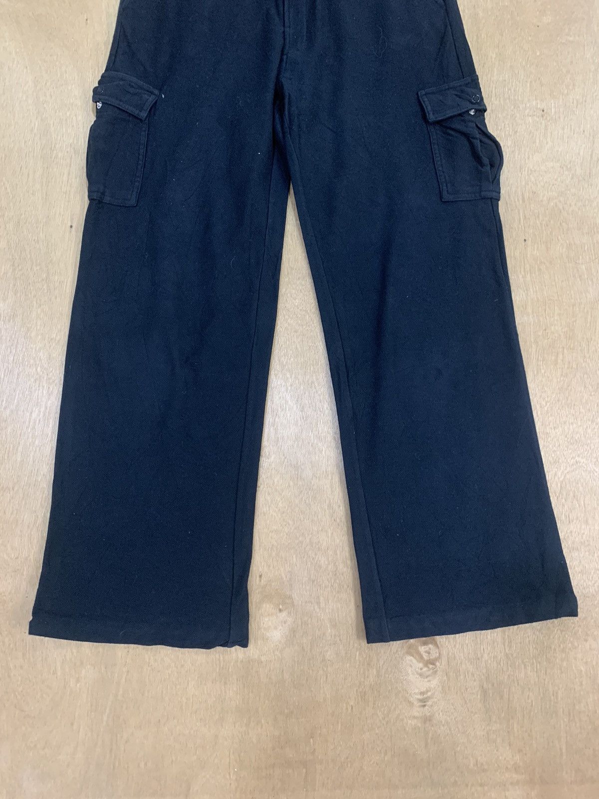 Japanese Brand × Uniqlo UNIQLO Elastic Stretch Multipocket Wide Palazzo Cargo Pant Size US 28 / EU 44 - 5 Thumbnail