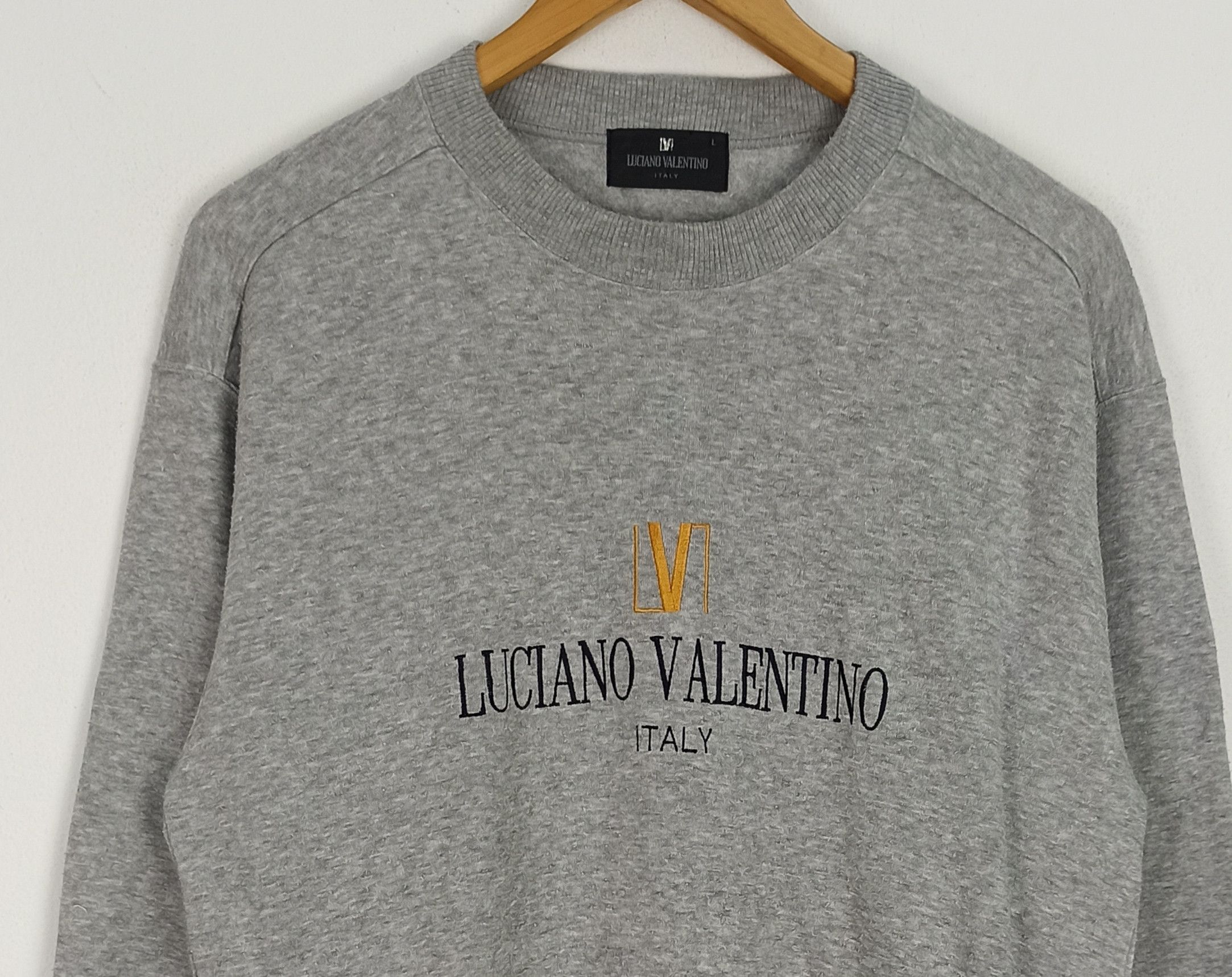 Valentino Luciano Valentino Italy Embroidery Logo Sweatshirt Size US L / EU 52-54 / 3 - 2 Thumbnail
