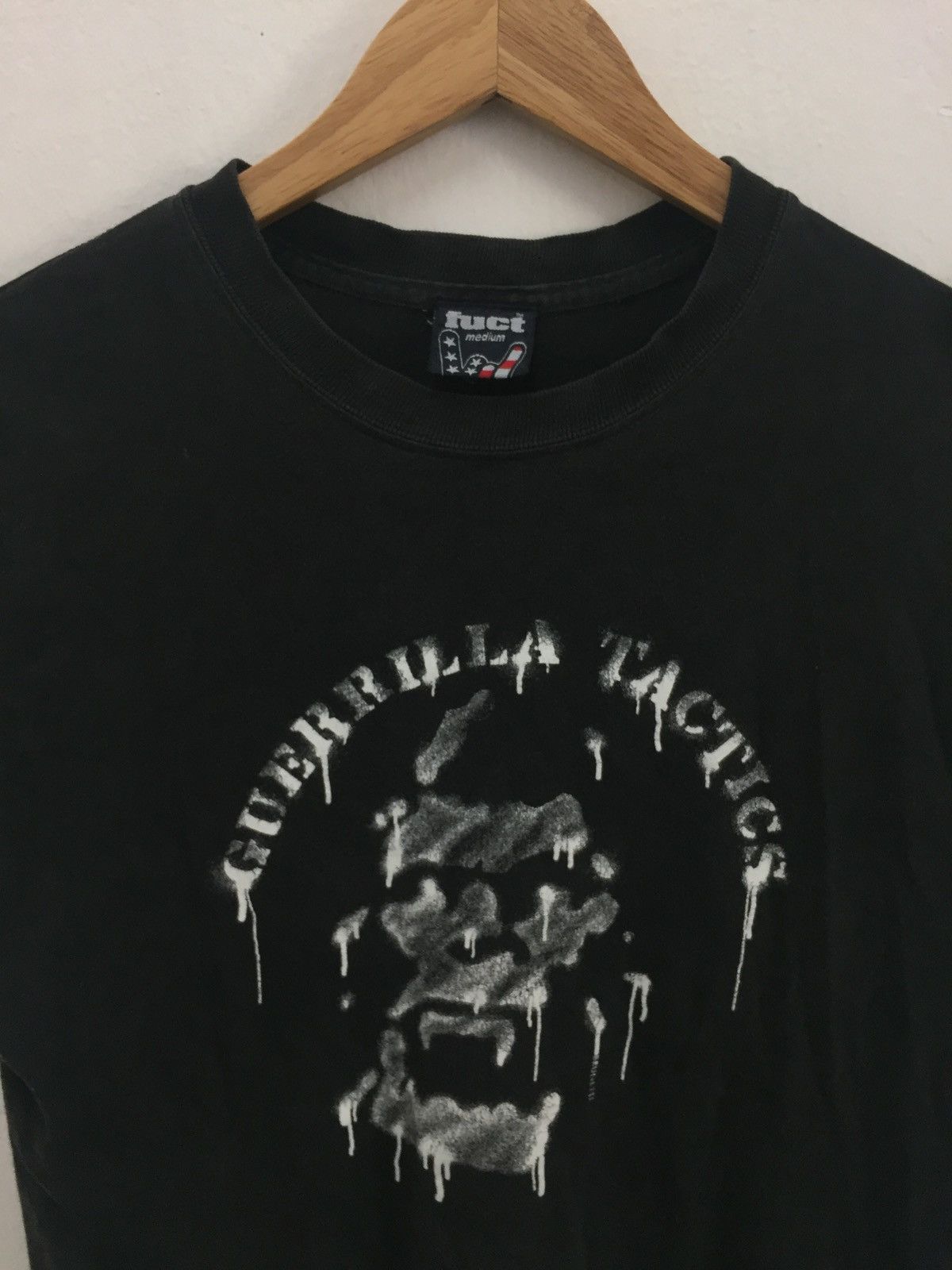 FUCT Vintage FUCT Guerrilla Tactics Tee Size US M / EU 48-50 / 2 - 2 Thumbnail