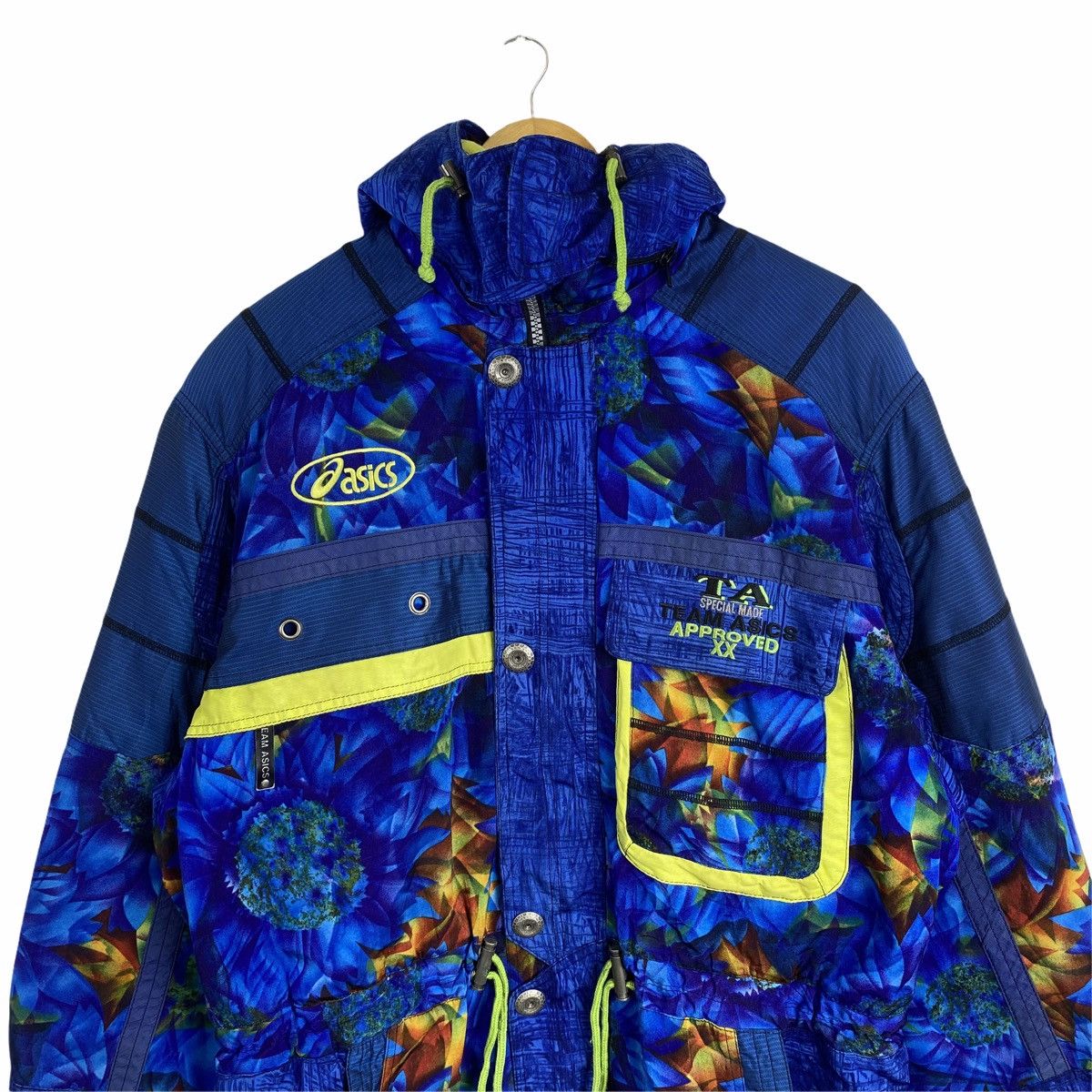 Asics × Vintage Vintage TEAM ASICS Flower Design Ski Winter Jacket Size US L / EU 52-54 / 3 - 6 Thumbnail