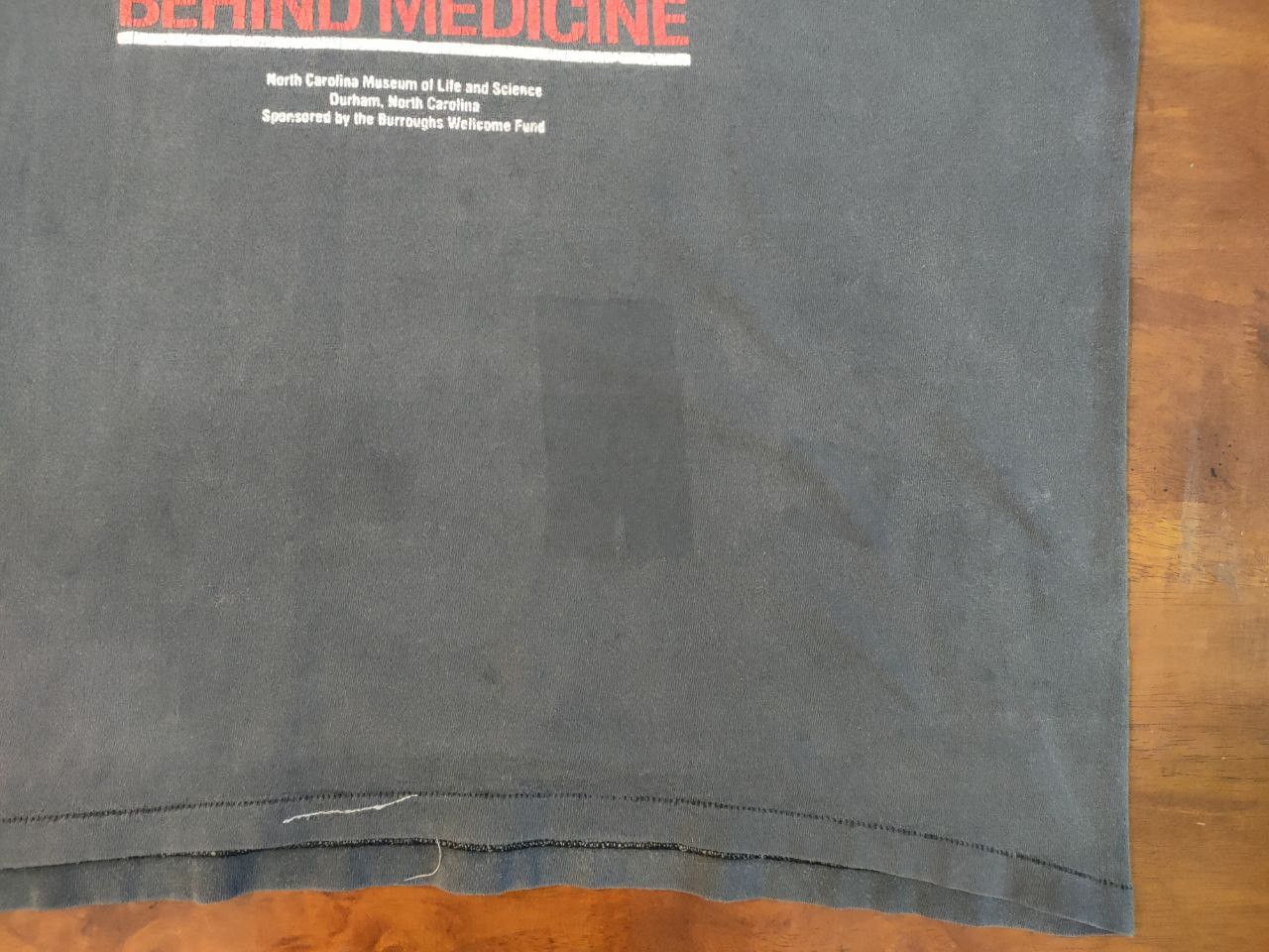 Vintage Vintage Art & Science Faded T Size US XL / EU 56 / 4 - 5 Thumbnail