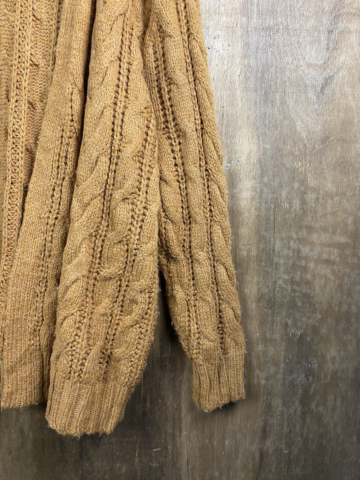 Aran Isles Knitwear × Uniqlo DL Uniqlo cardigan aran isle cable Knitwear Streetwear #Z008 Size US L / EU 52-54 / 3 - 5 Thumbnail