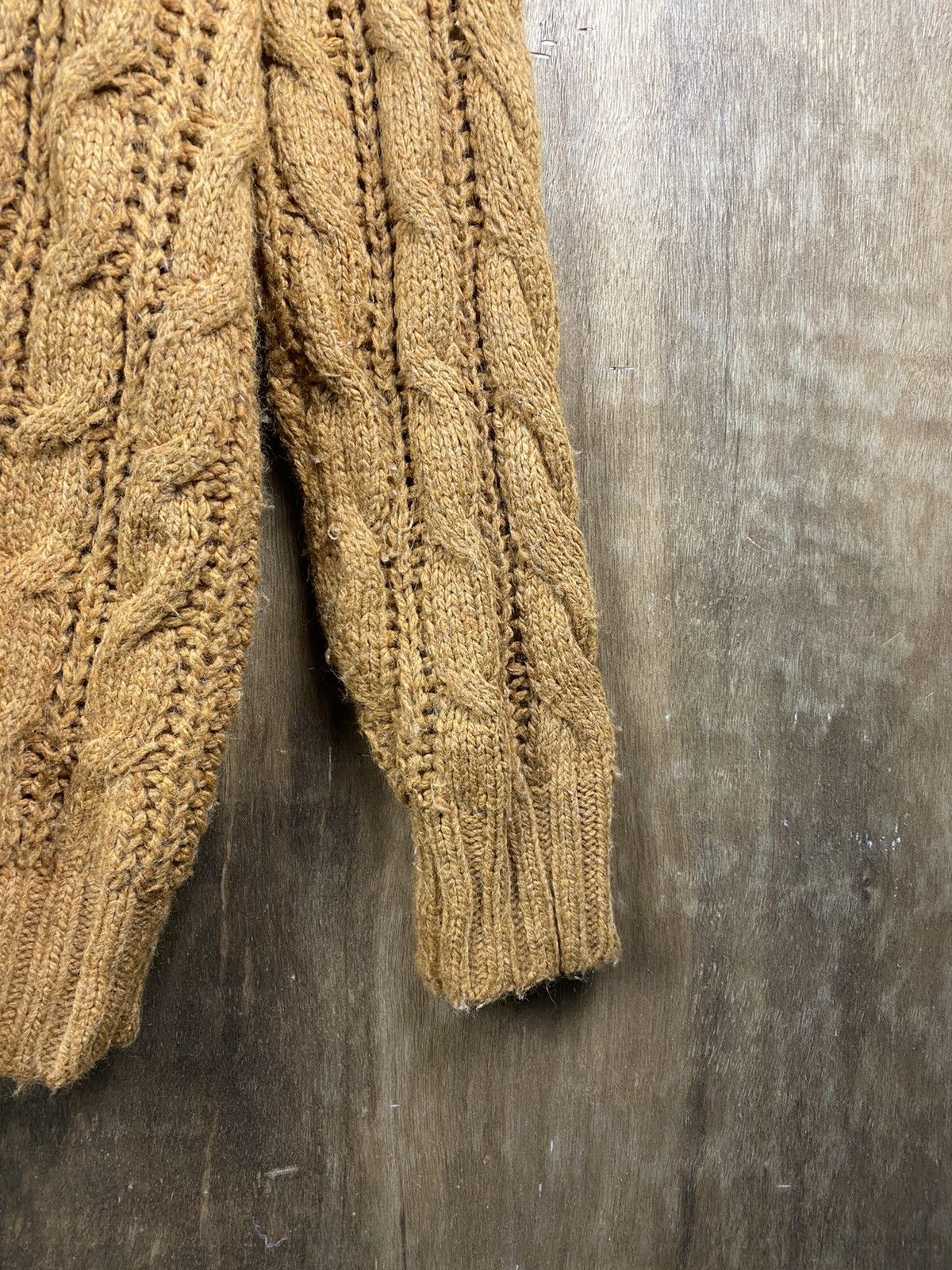 Aran Isles Knitwear × Uniqlo DL Uniqlo cardigan aran isle cable Knitwear Streetwear #Z008 Size US L / EU 52-54 / 3 - 6 Thumbnail
