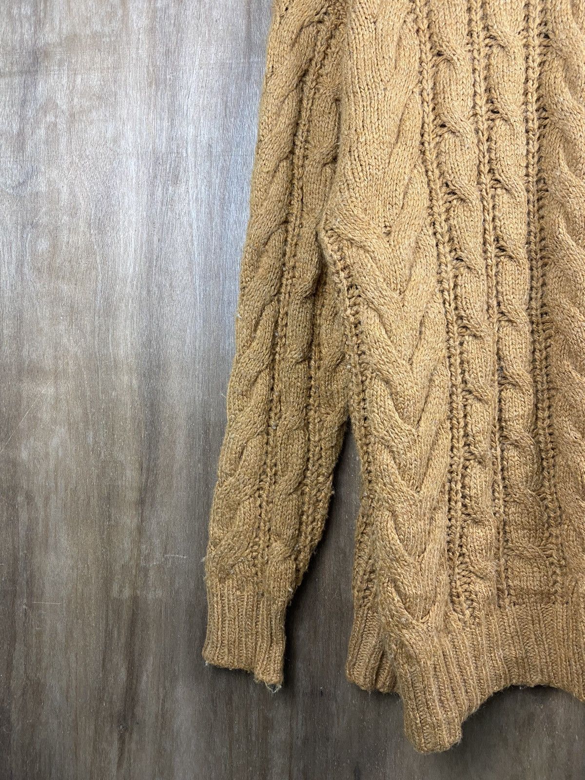 Aran Isles Knitwear × Uniqlo DL Uniqlo cardigan aran isle cable Knitwear Streetwear #Z008 Size US L / EU 52-54 / 3 - 14 Thumbnail