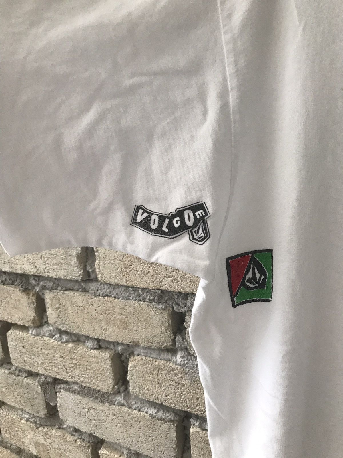Vintage × Volcom Volcom Colourful Spell Out Volcom Stone Nice Design Size US XL / EU 56 / 4 - 8 Thumbnail