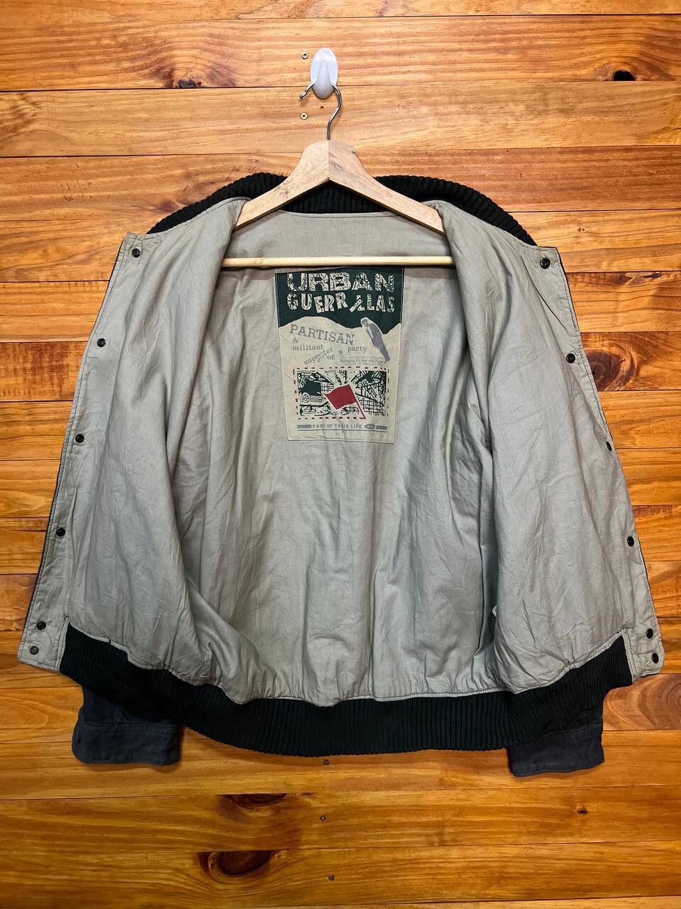 Other VINTAGE URBAN GUERILLAS BOMBER JACKET Size US M / EU 48-50 / 2 - 8 Thumbnail
