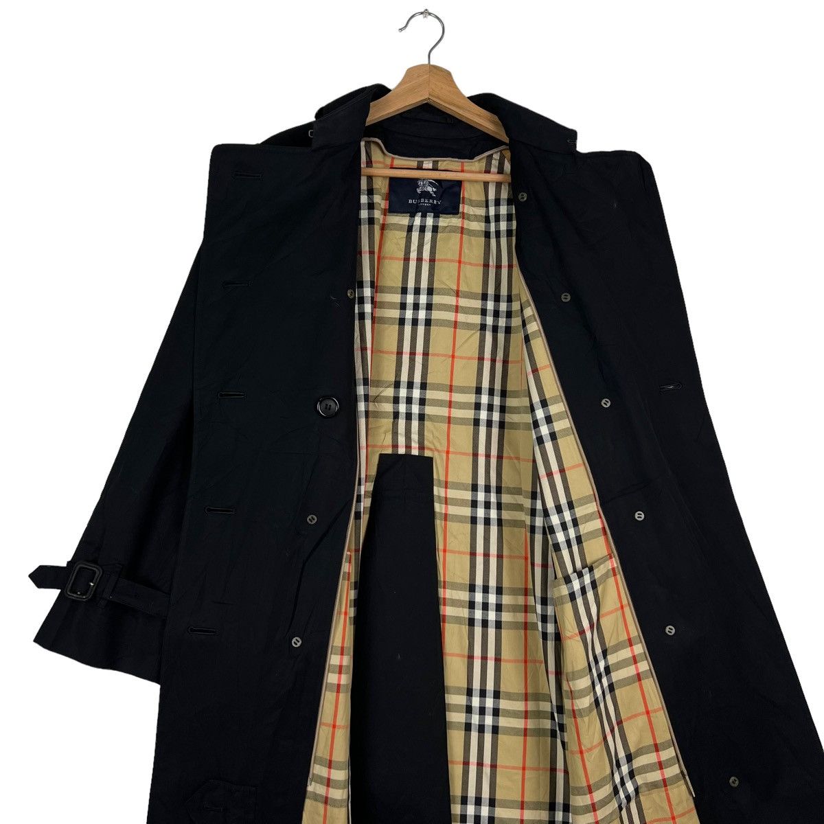 Burberry VINTAGE BURBERRY LONDON BONDAGE PARACHUTE LONG NOVA CHECK Size US M / EU 48-50 / 2 - 14 Thumbnail