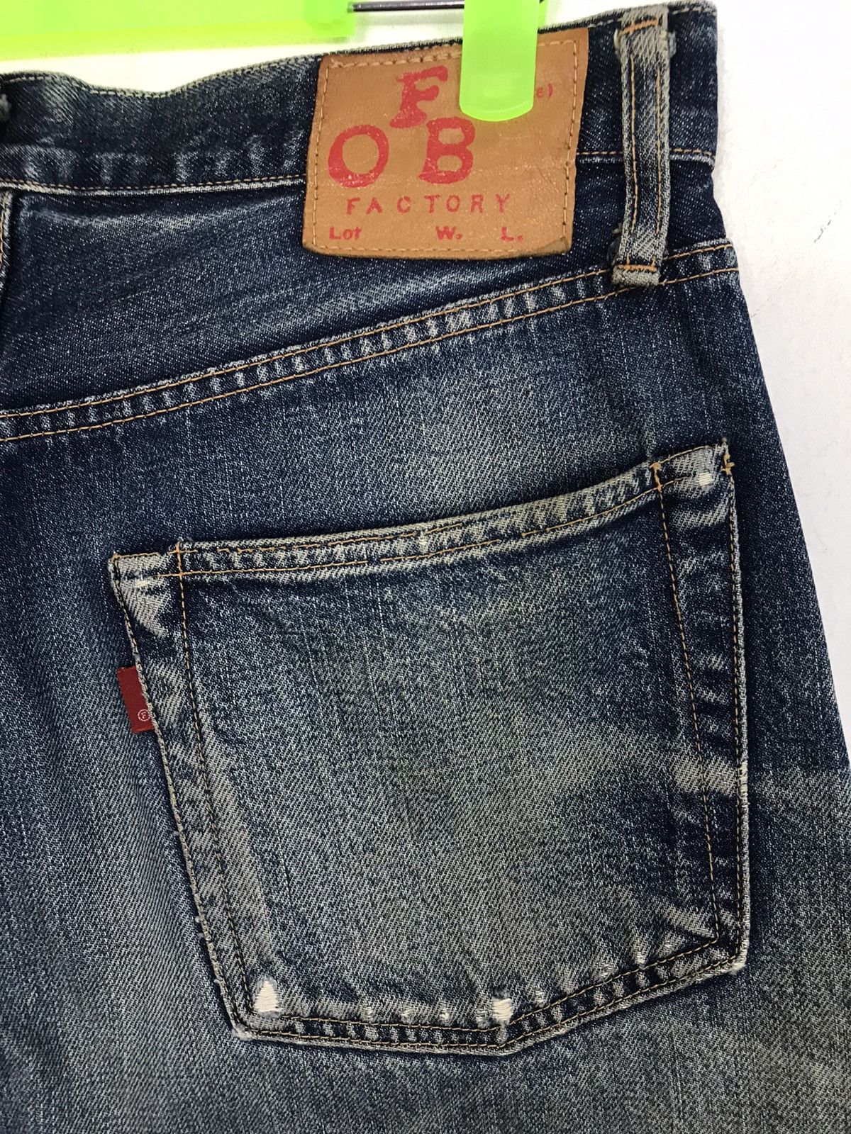 FOB Factory Vintage F.O.B Factory Selvedge Distressed Denim Jeans Size US 30 / EU 46 - 13 Thumbnail