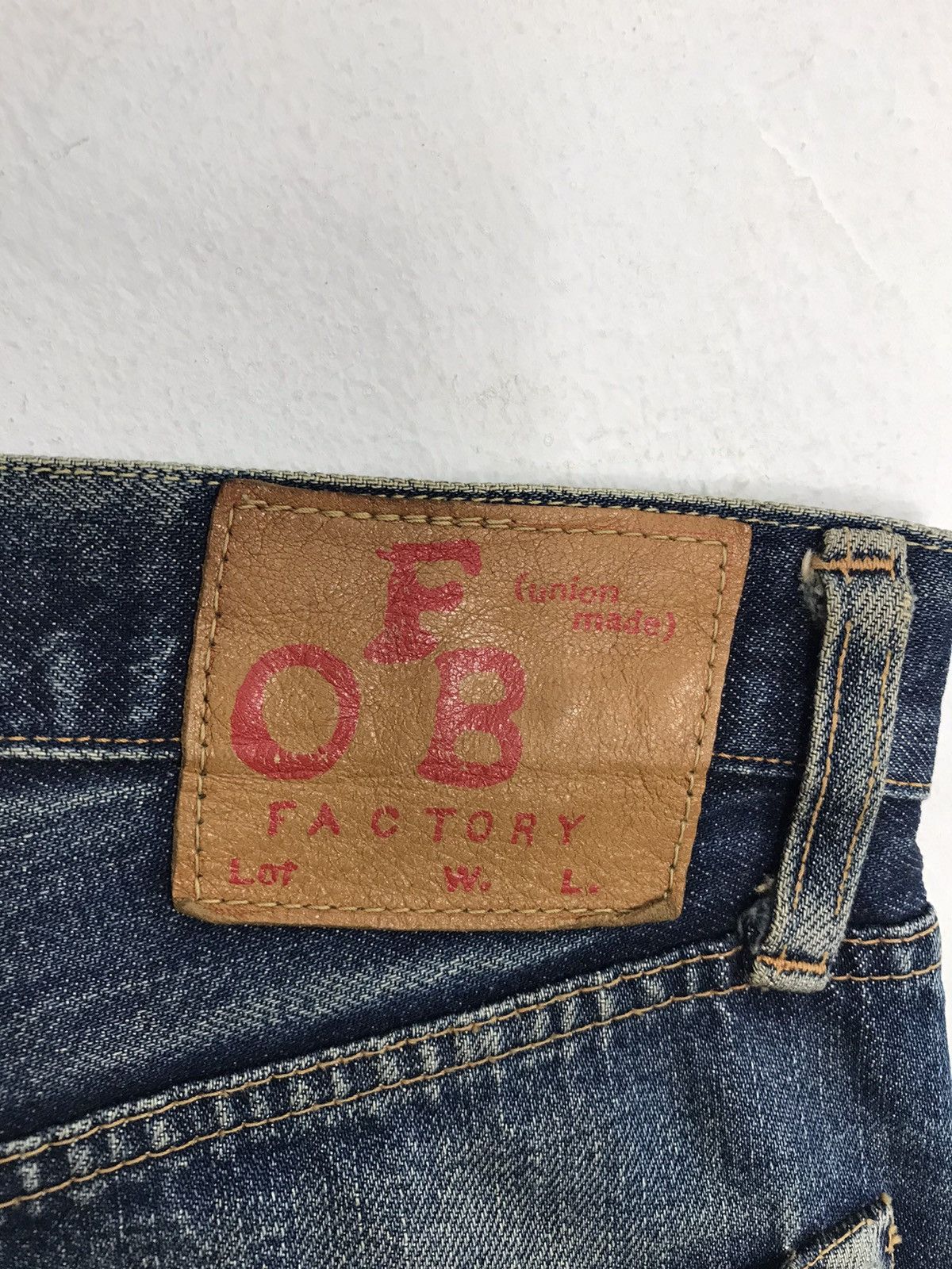 FOB Factory Vintage F.O.B Factory Selvedge Distressed Denim Jeans Size US 30 / EU 46 - 16 Thumbnail