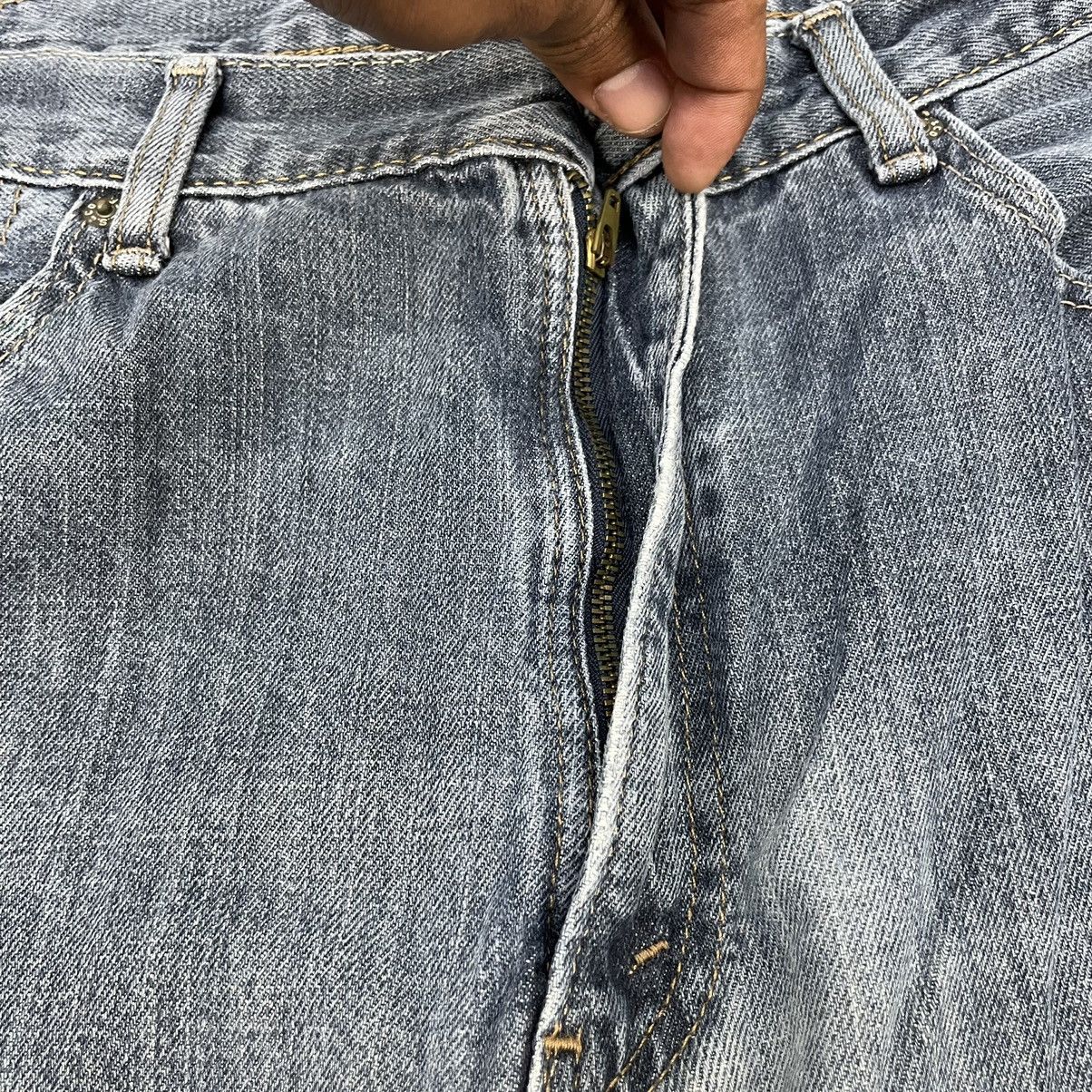 Levi's × Vintage Vintage Levi's 550 Distressed -wc035 Size US 35 - 7 Thumbnail