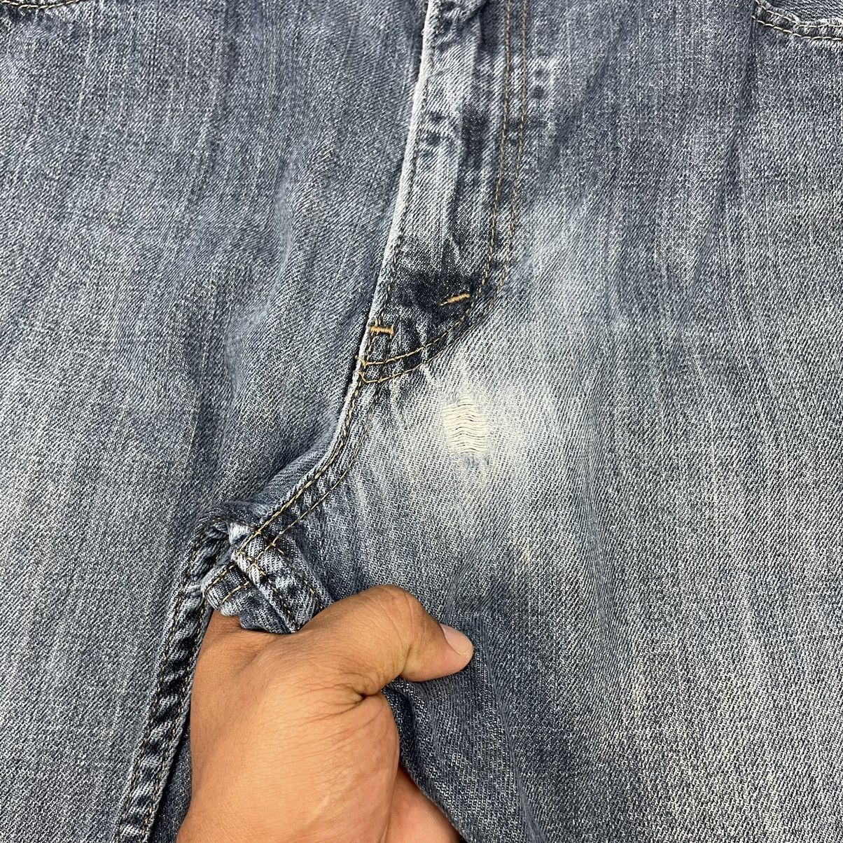 Levi's × Vintage Vintage Levi's 550 Distressed -wc035 Size US 35 - 6 Thumbnail