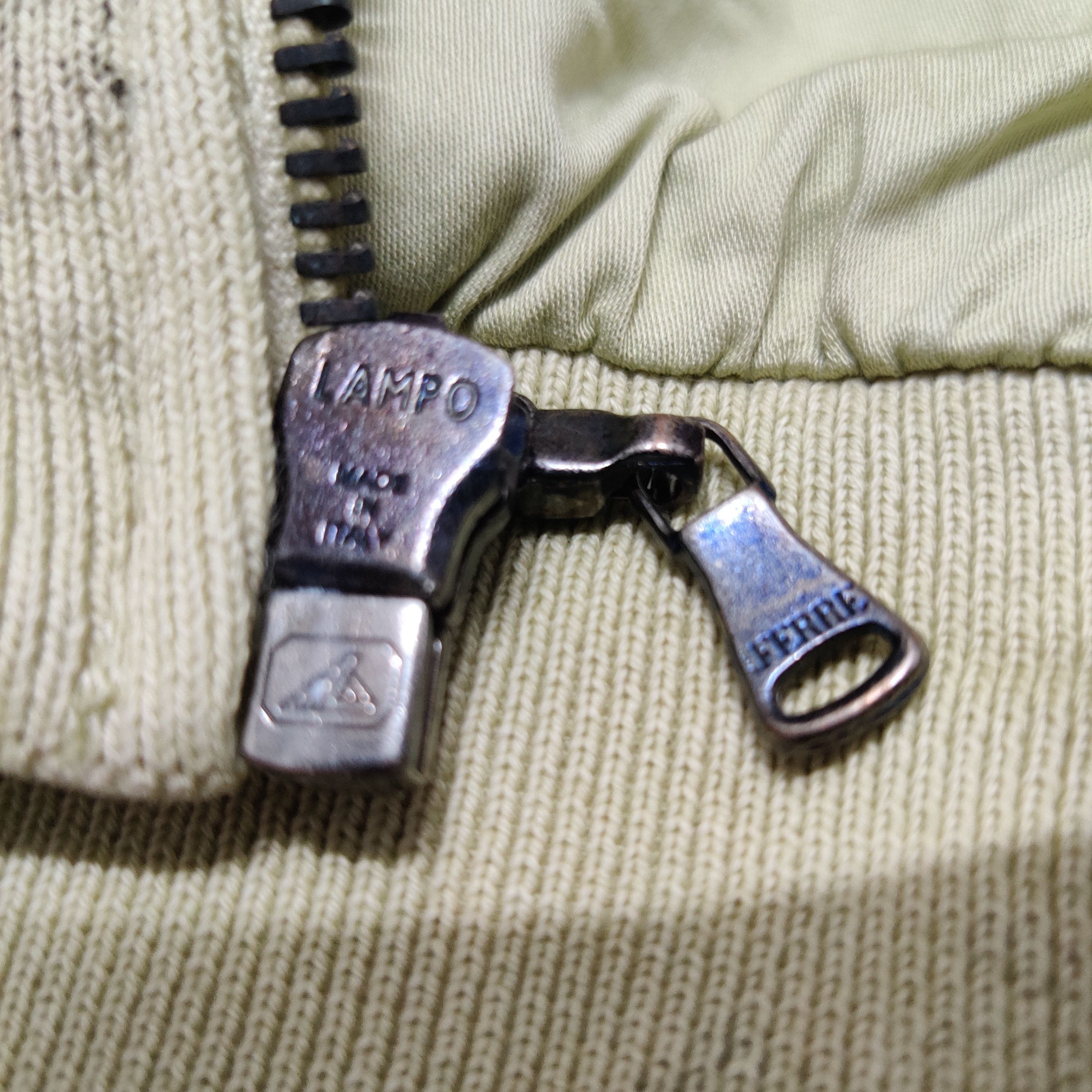 Ferre Vintage Ferre Vest with Hood Lampo Zipper Brand Size US S / EU 44-46 / 1 - 6 Thumbnail