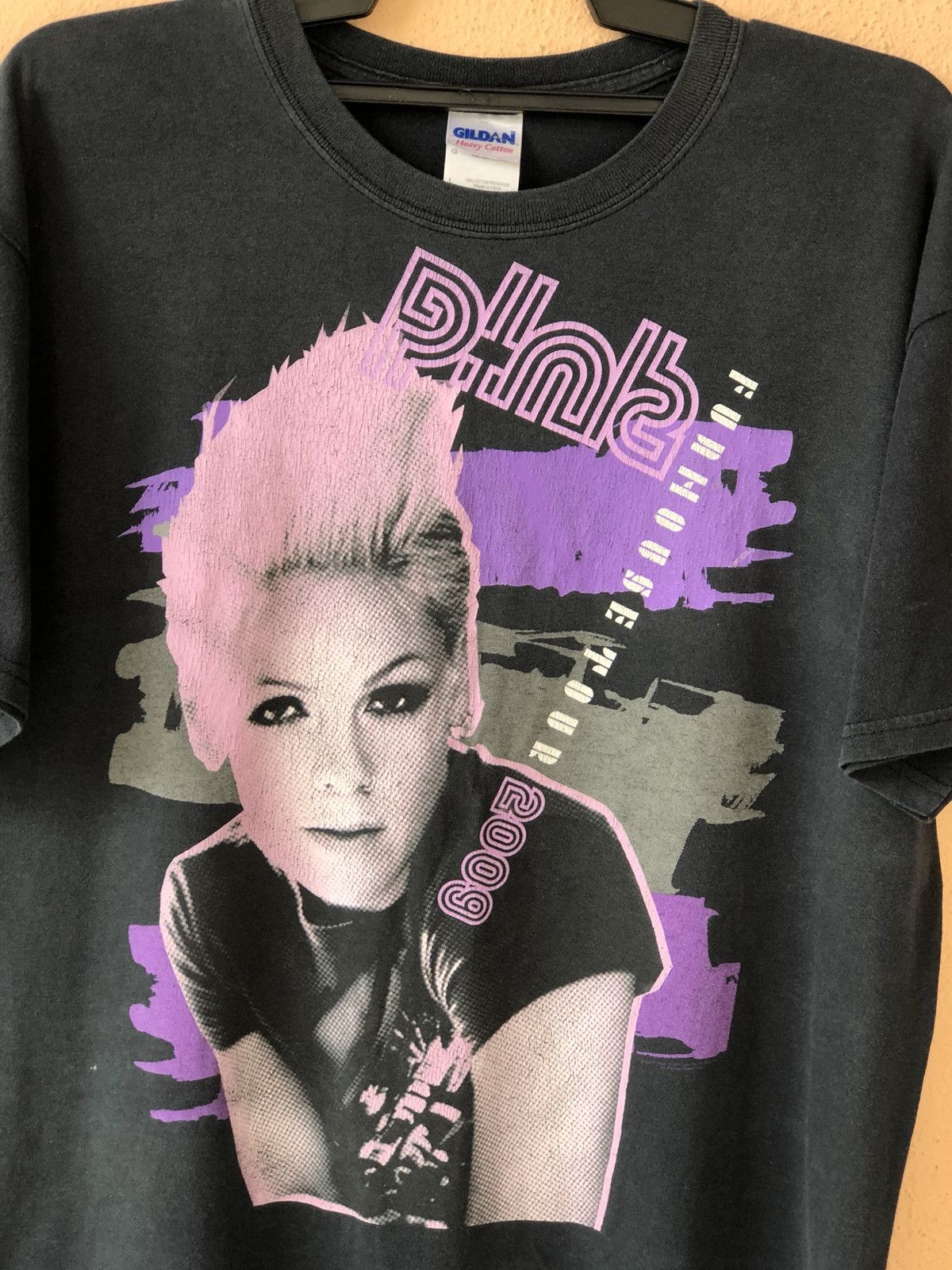 Band Tees Pink Funhouse Tour 2009 Rap Tee Size US L / EU 52-54 / 3 - 2 Thumbnail