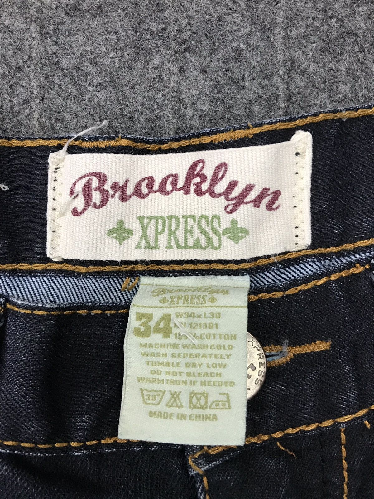 Japanese Brand Brooklyn Express Dark Blue Denim Jeans Closed Back Pockets Size US 34 / EU 50 - 10 Thumbnail