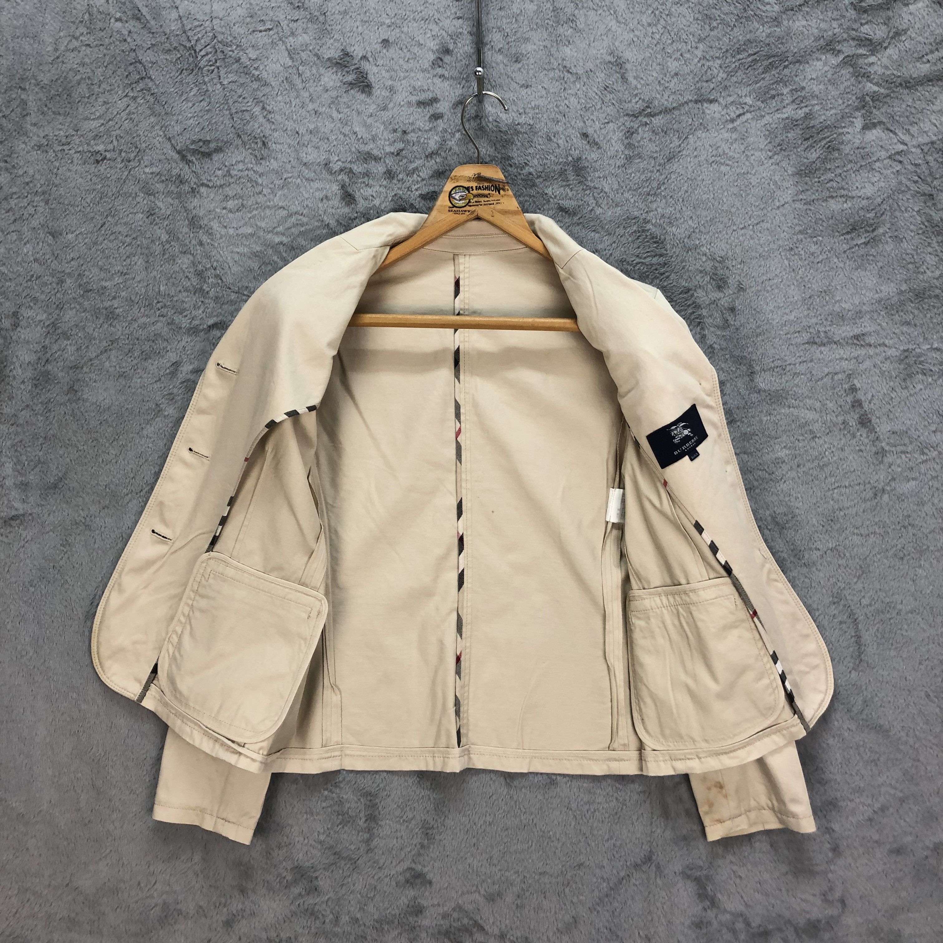Burberry BURBERRY LONDON MADE IN JAPAN CASUAL JACKET #5242-181 Size S / US 4 / IT 40 - 10 Thumbnail