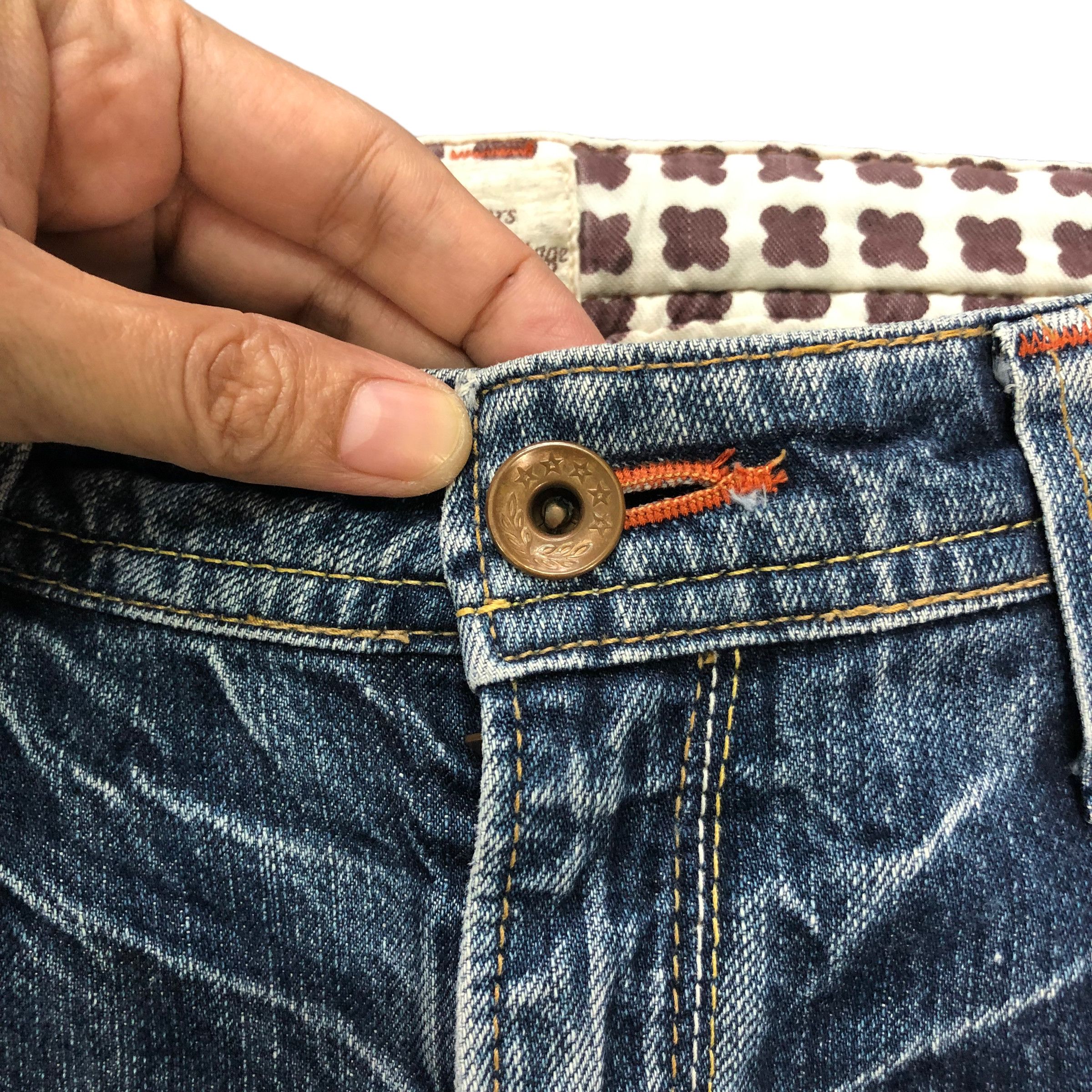 Japanese Brand BRAPPERS LADY VINTAGE 1987 TRASHED DISTRESS JEANS #6127-220 Size 34" / US 12 / IT 48 - 6 Thumbnail