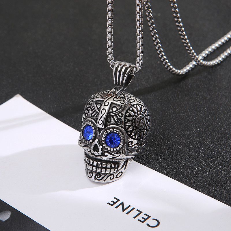 Jewelry Domineering Sapphire Skull Necklace Size ONE SIZE - 2 Thumbnail