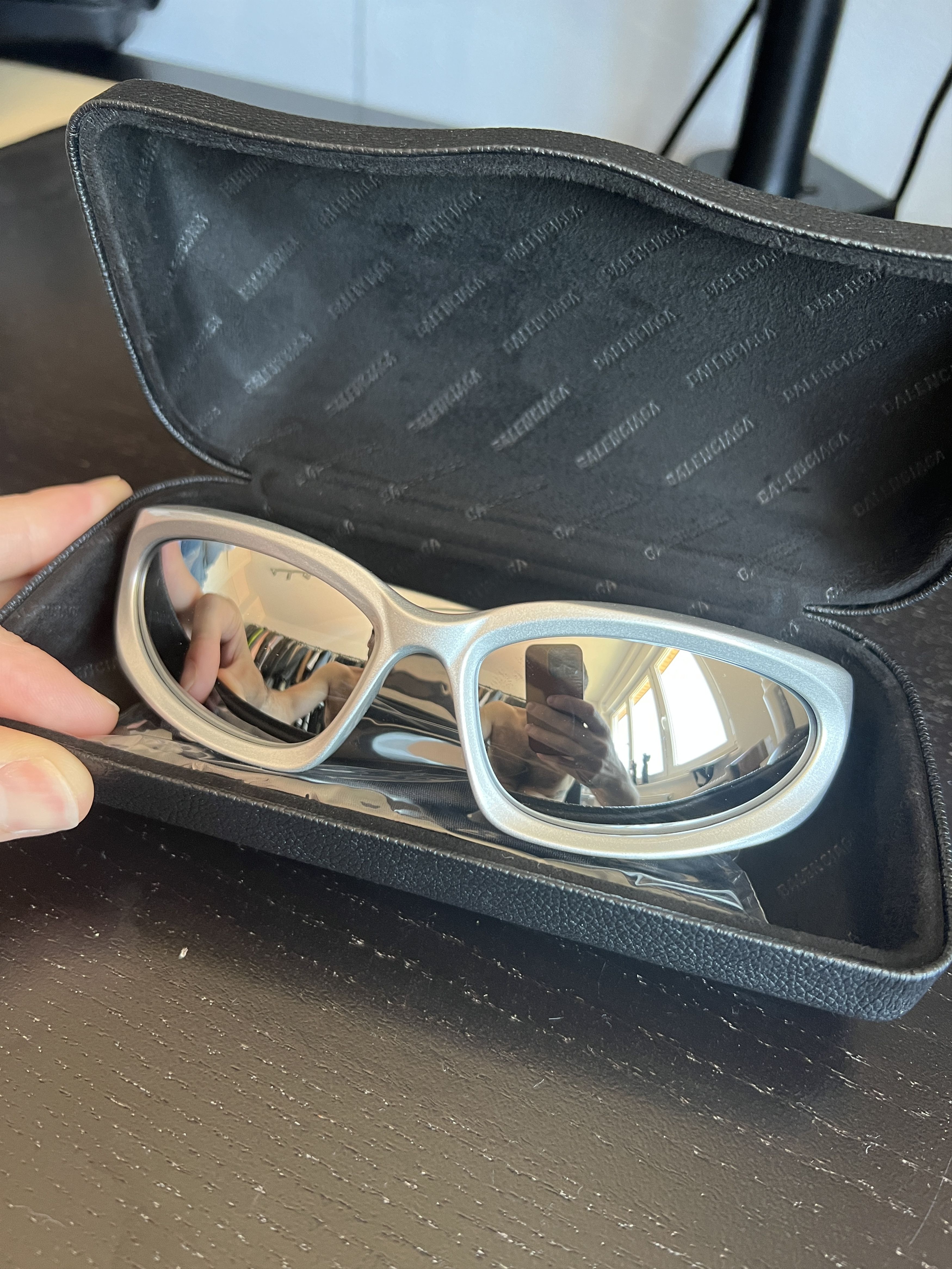 Balenciaga Balenciaga swift oval sunglasses Size ONE SIZE - 6 Thumbnail