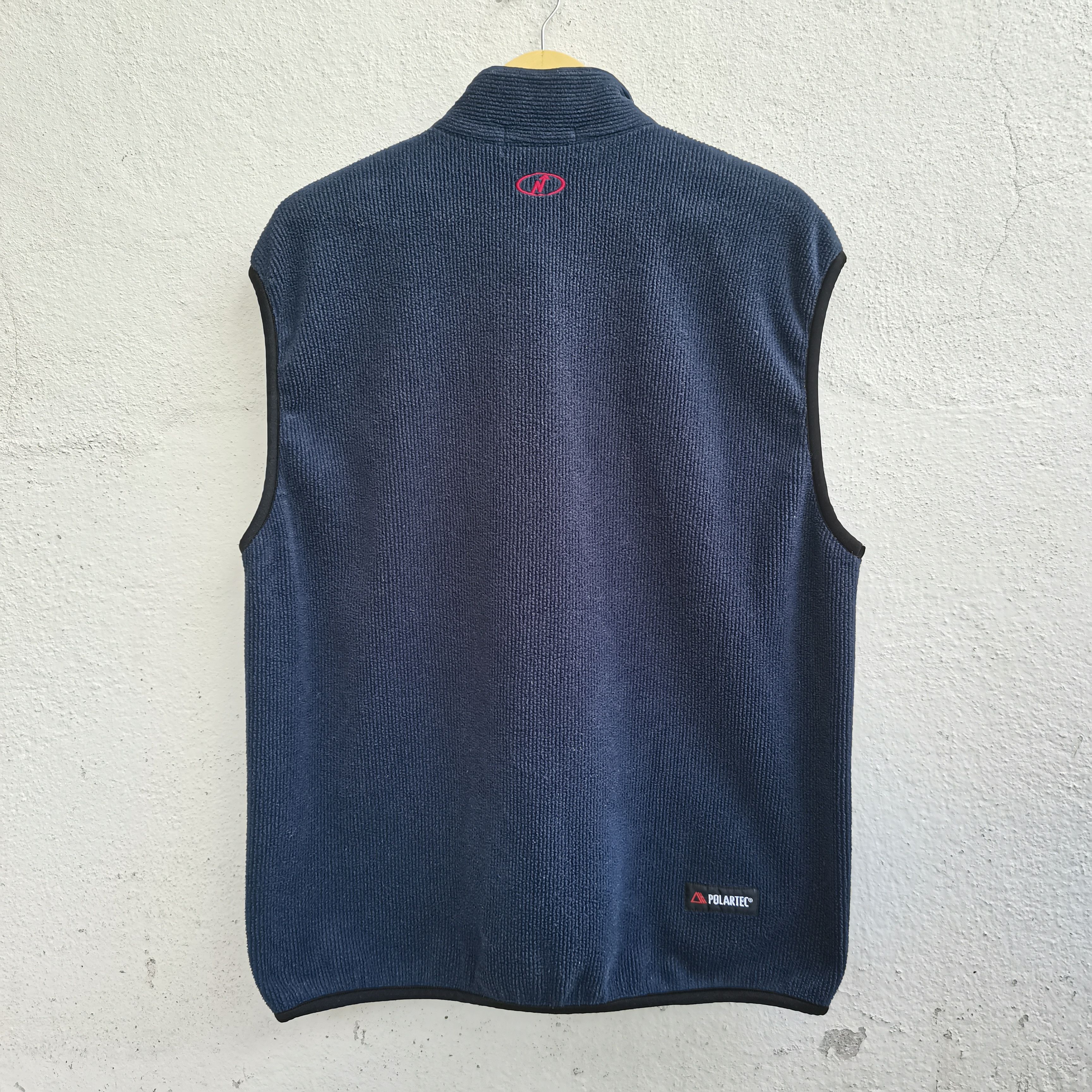 Japanese Brand × Polartec × Vintage NORDICA X POLARTEC Fleece Tank Top Sleeveless Size US L / EU 52-54 / 3 - 2 Thumbnail