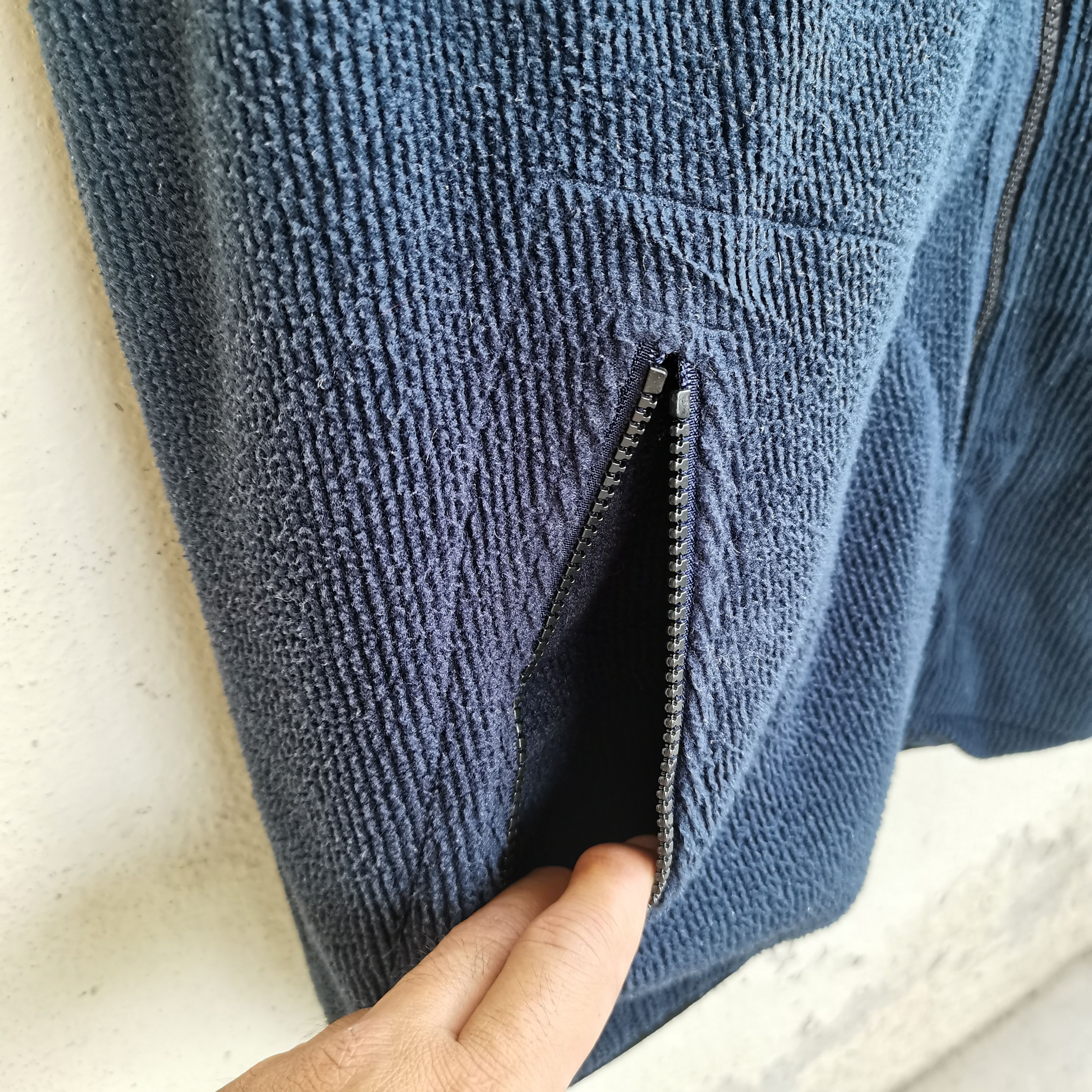 Japanese Brand × Polartec × Vintage NORDICA X POLARTEC Fleece Tank Top Sleeveless Size US L / EU 52-54 / 3 - 5 Thumbnail