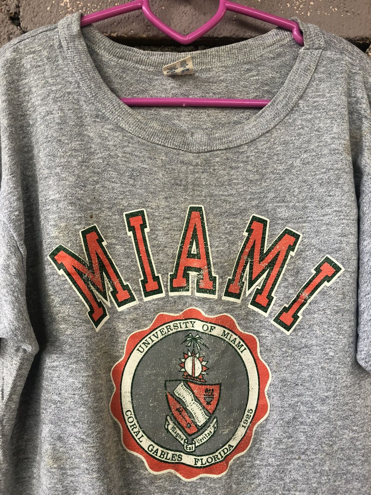 Champion Rare 90s Vintage CHAMPION University of MIAMI Shirt Size US M / EU 48-50 / 2 - 2 Thumbnail
